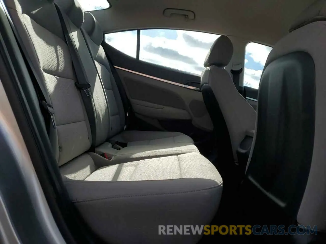 10 fotografías del automóvil dañado 5NPD84LF9LH572869 HYUNDAI ELANTRA 2020