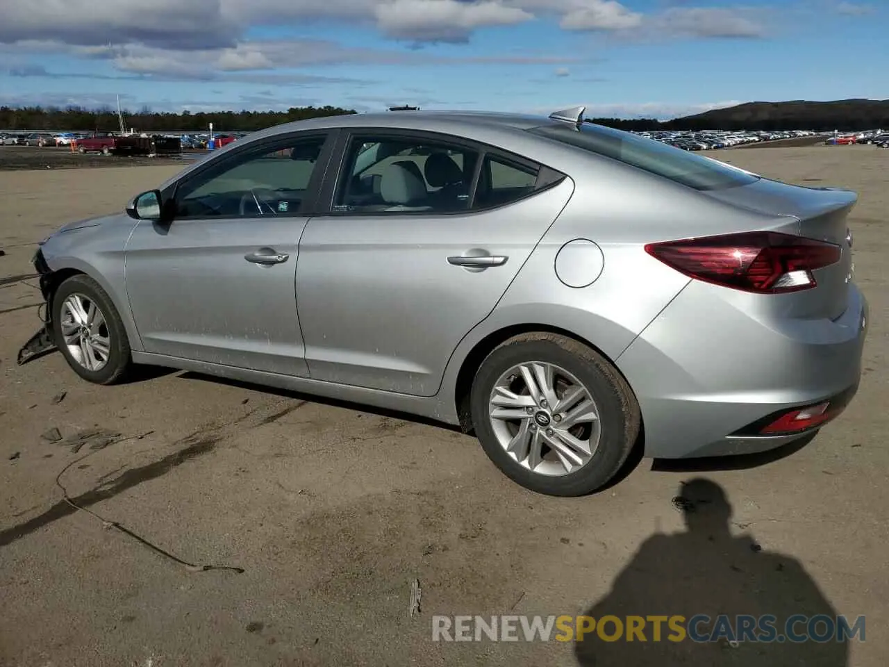 2 fotografías del automóvil dañado 5NPD84LF9LH572869 HYUNDAI ELANTRA 2020