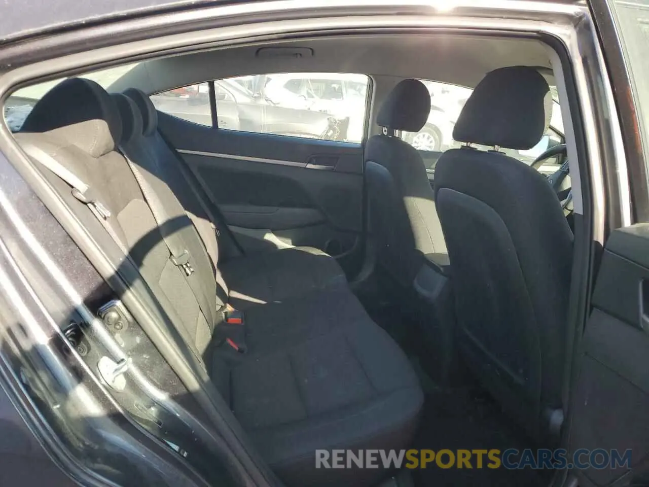 10 fotografías del automóvil dañado 5NPD84LF9LH576338 HYUNDAI ELANTRA 2020
