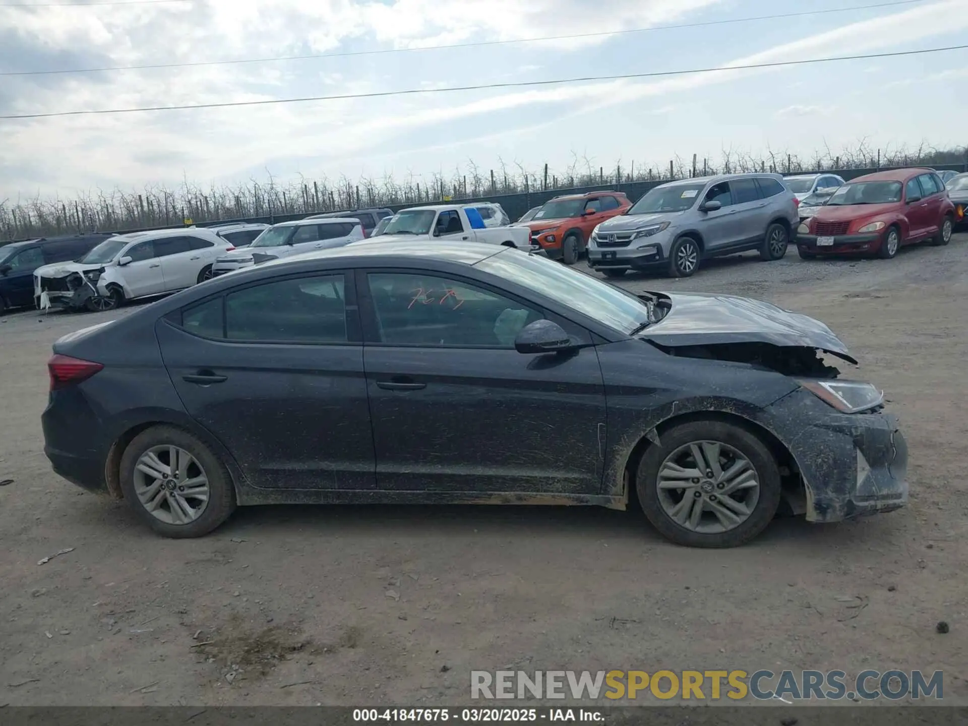13 fotografías del automóvil dañado 5NPD84LF9LH583368 HYUNDAI ELANTRA 2020