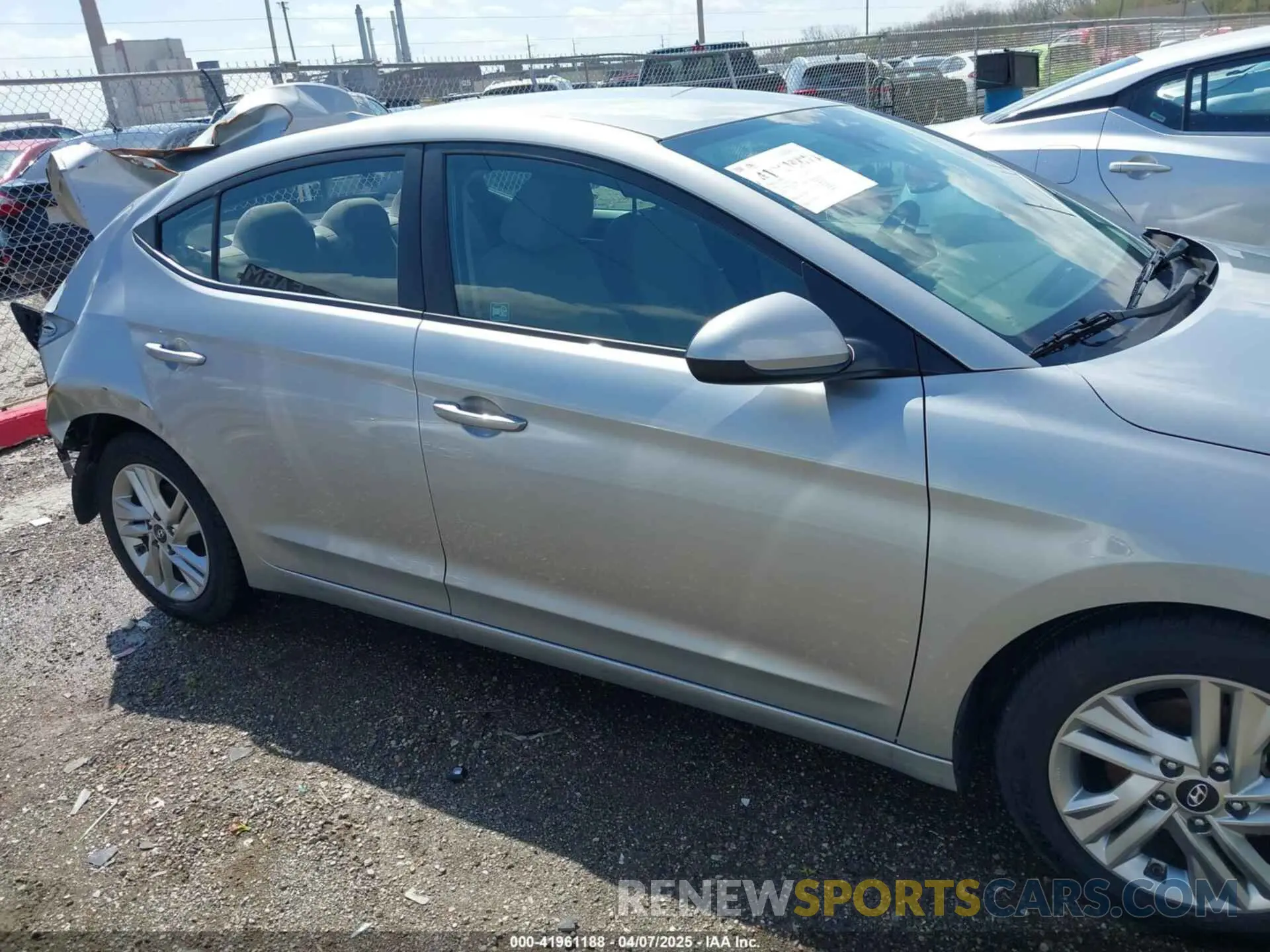 13 fotografías del automóvil dañado 5NPD84LF9LH584648 HYUNDAI ELANTRA 2020