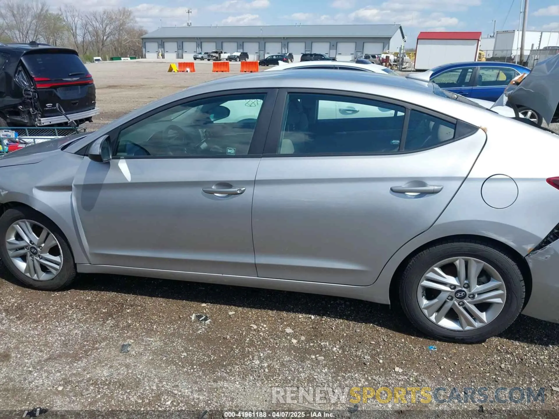 14 fotografías del automóvil dañado 5NPD84LF9LH584648 HYUNDAI ELANTRA 2020