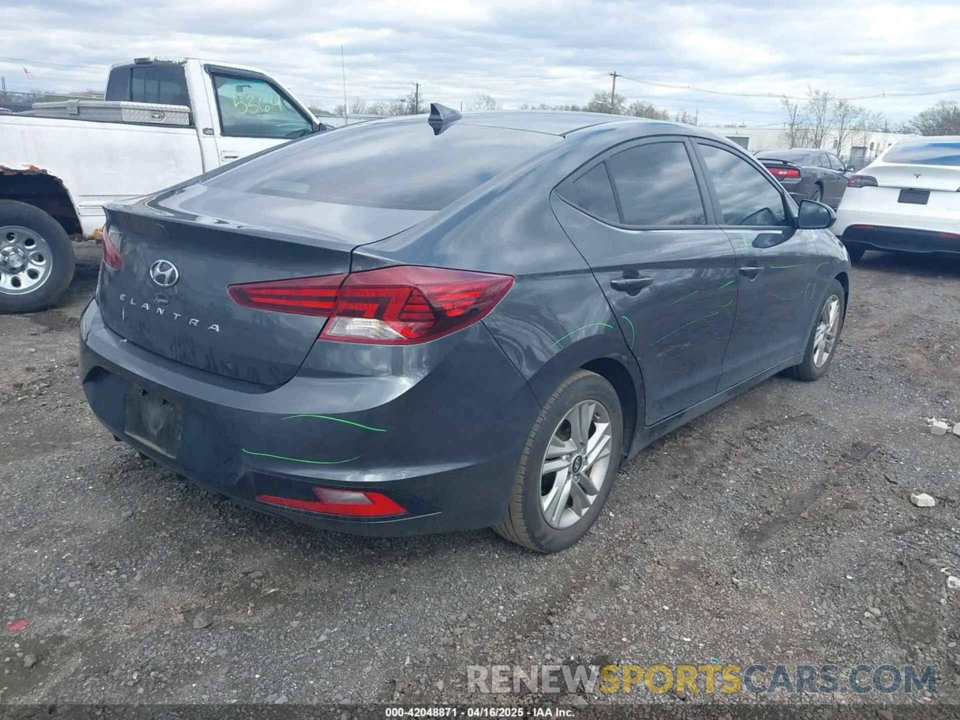 4 fotografías del automóvil dañado 5NPD84LF9LH611119 HYUNDAI ELANTRA 2020