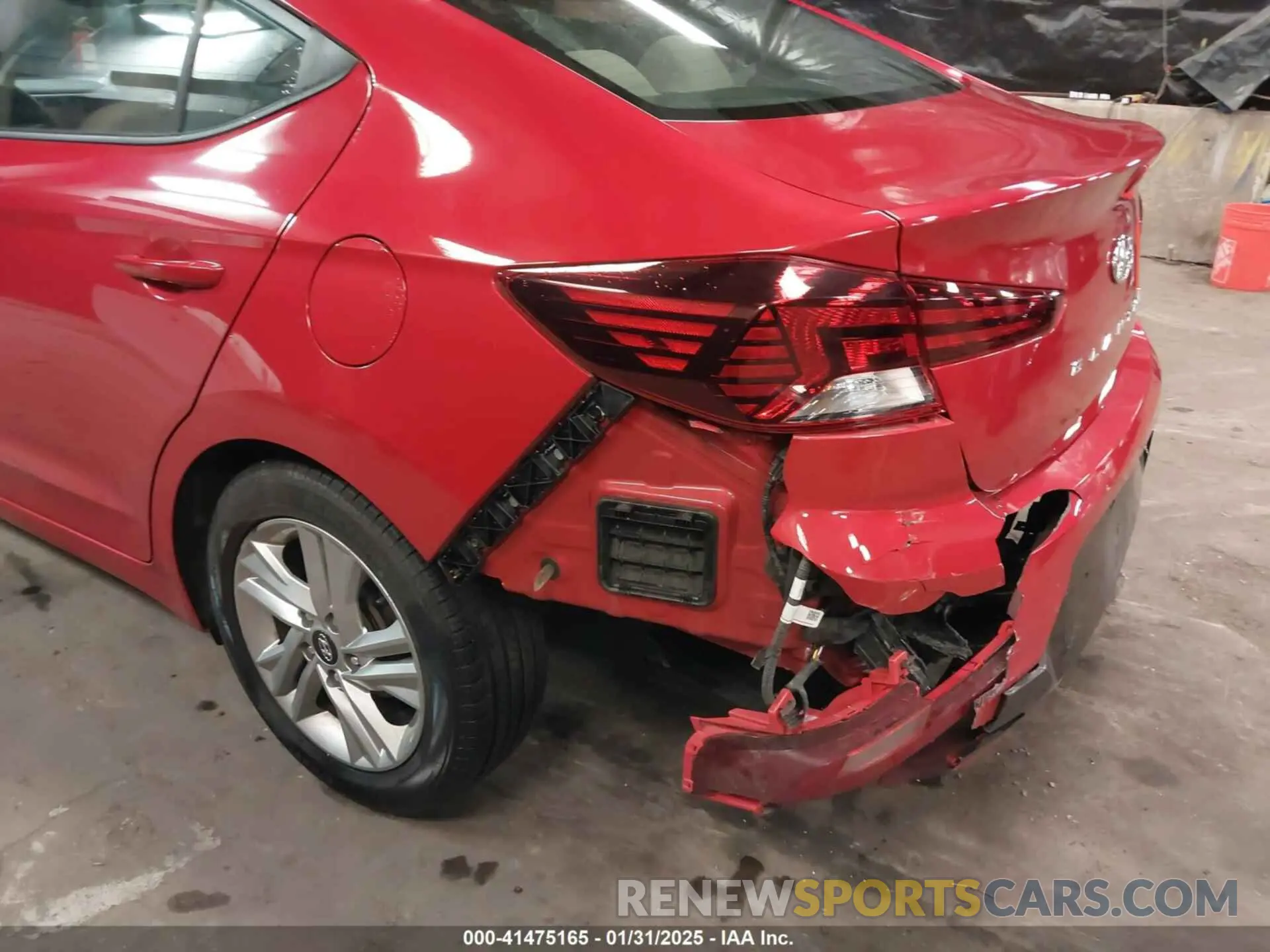17 fotografías del automóvil dañado 5NPD84LF9LH612478 HYUNDAI ELANTRA 2020