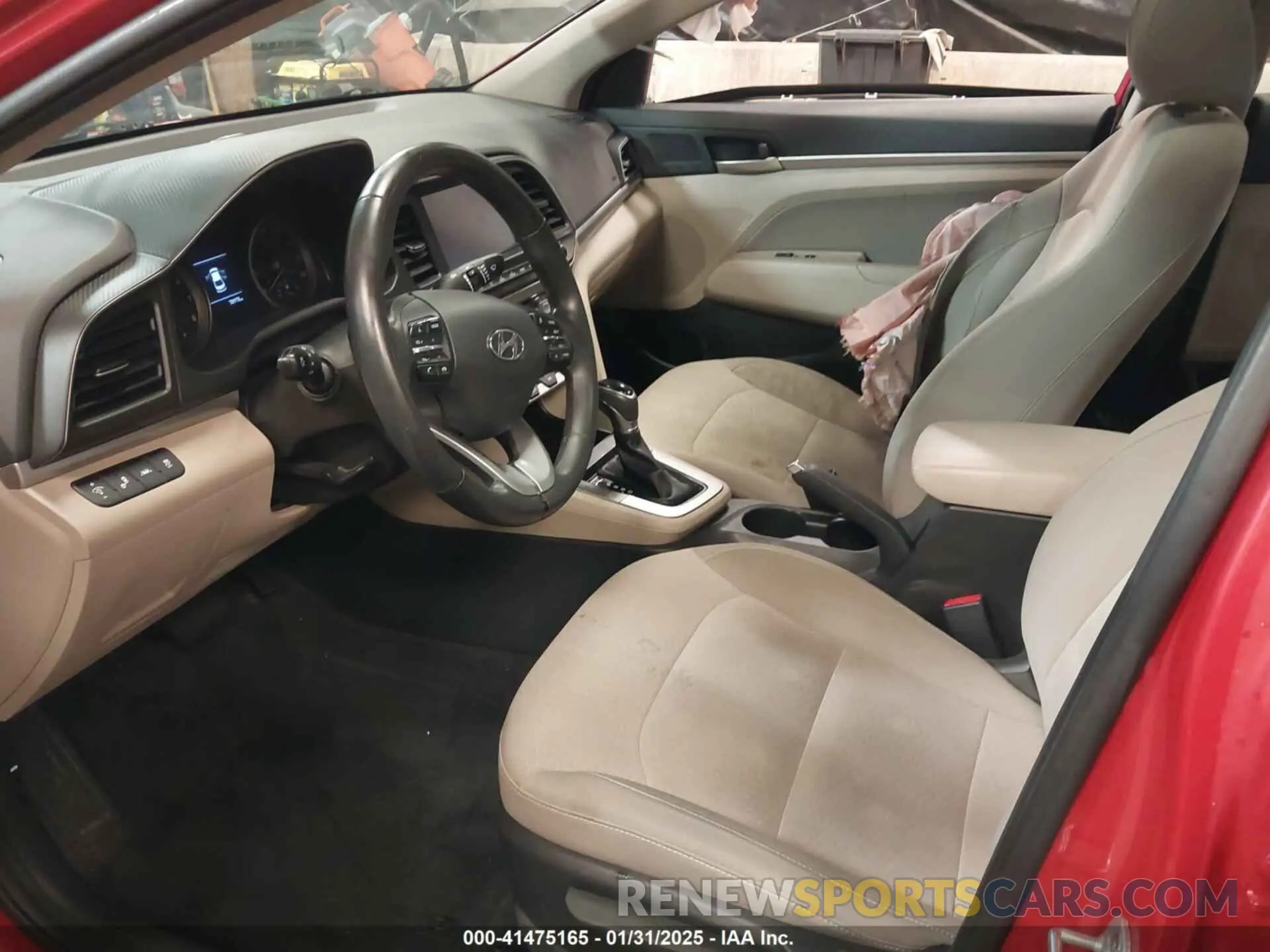 5 fotografías del automóvil dañado 5NPD84LF9LH612478 HYUNDAI ELANTRA 2020