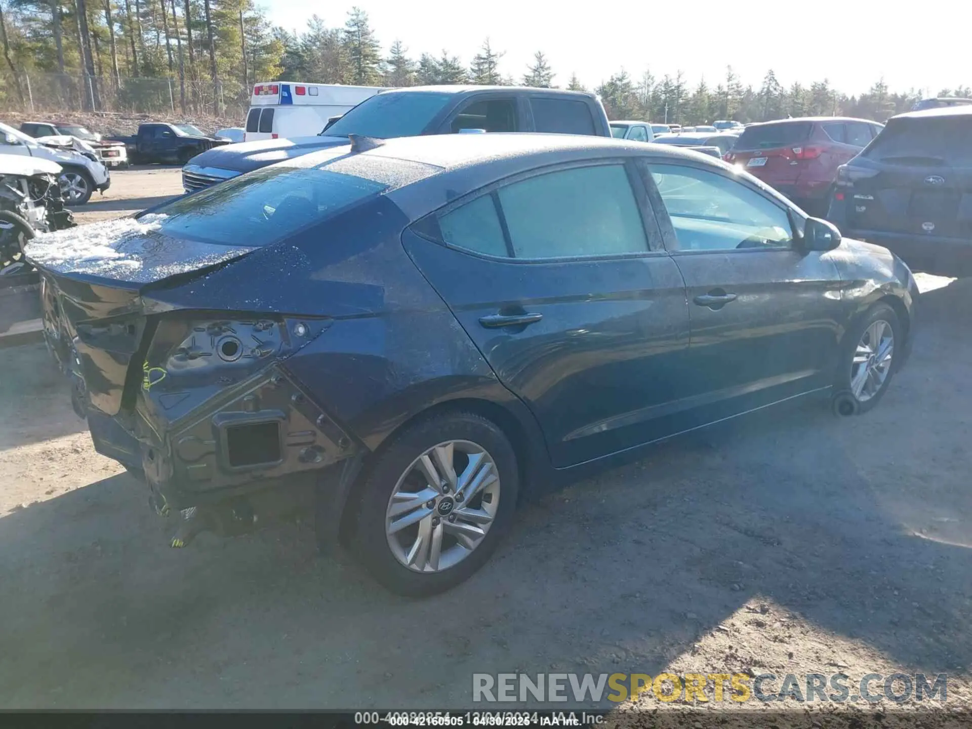 4 fotografías del automóvil dañado 5NPD84LF9LH622444 HYUNDAI ELANTRA 2020