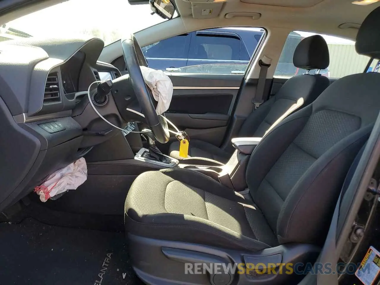 7 fotografías del automóvil dañado 5NPD84LF9LH631970 HYUNDAI ELANTRA 2020