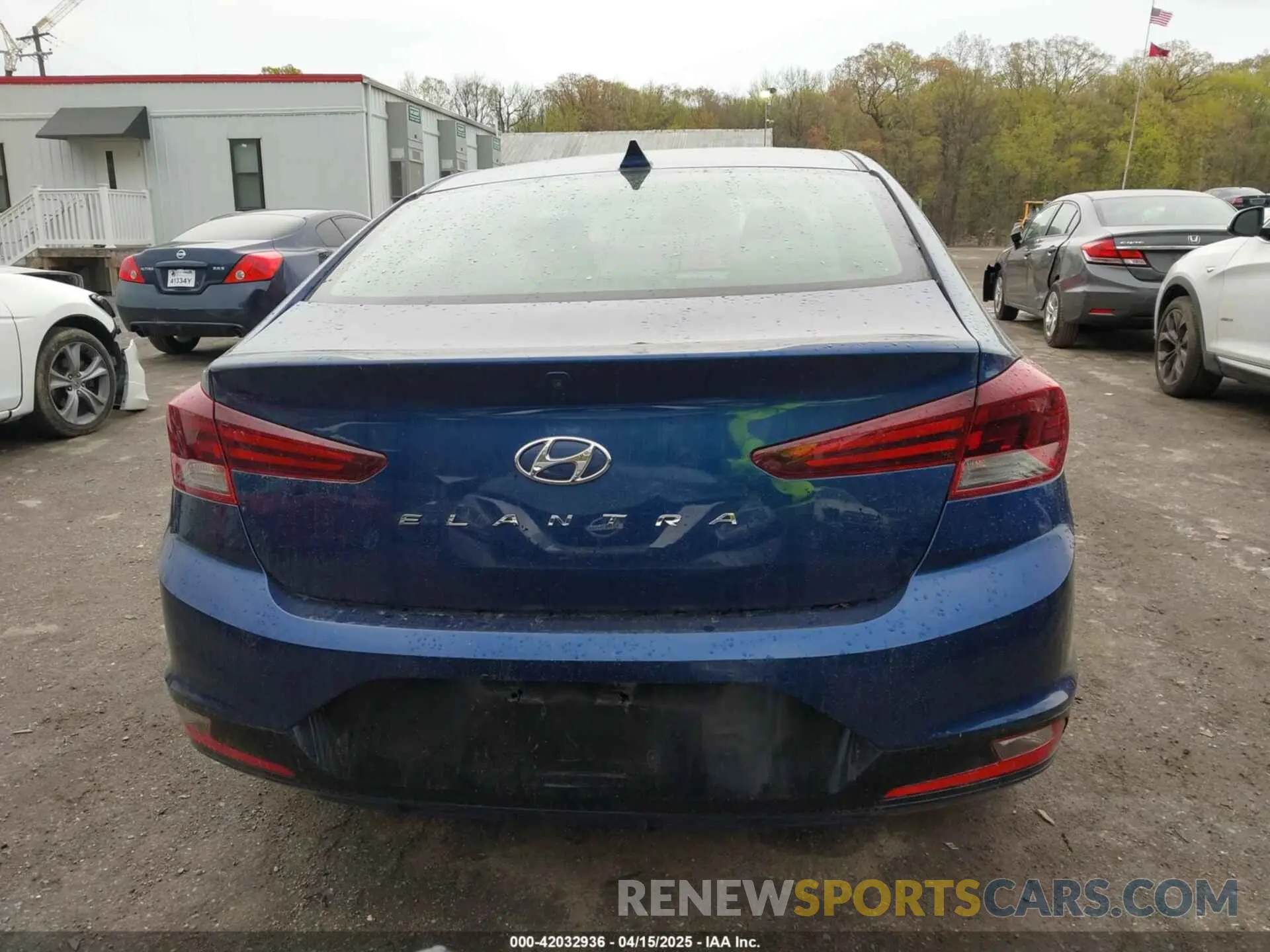 16 fotografías del automóvil dañado 5NPD84LFXLH509814 HYUNDAI ELANTRA 2020