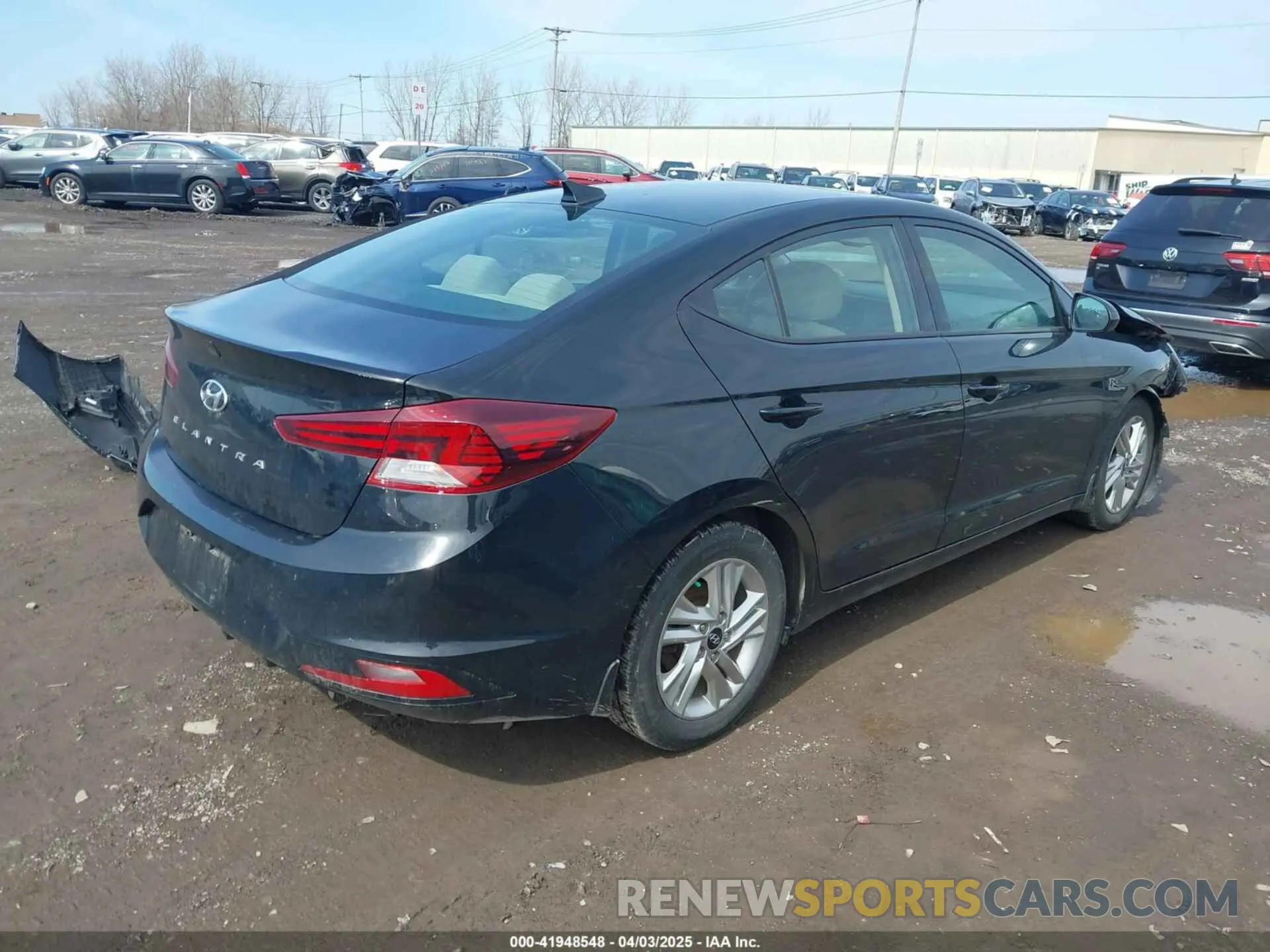 4 fotografías del automóvil dañado 5NPD84LFXLH510395 HYUNDAI ELANTRA 2020