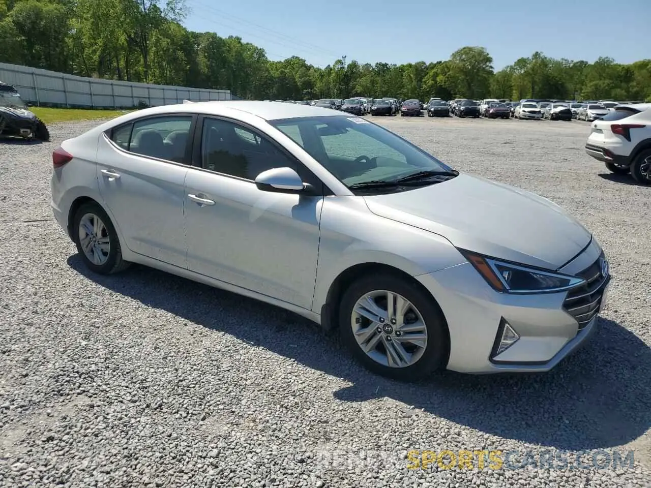 4 fotografías del automóvil dañado 5NPD84LFXLH530114 HYUNDAI ELANTRA 2020