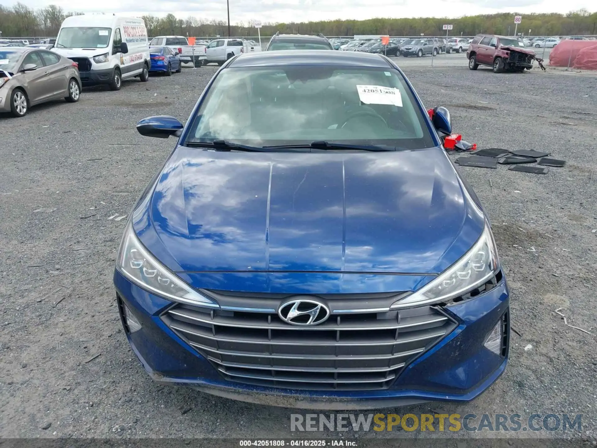 13 fotografías del automóvil dañado 5NPD84LFXLH537113 HYUNDAI ELANTRA 2020