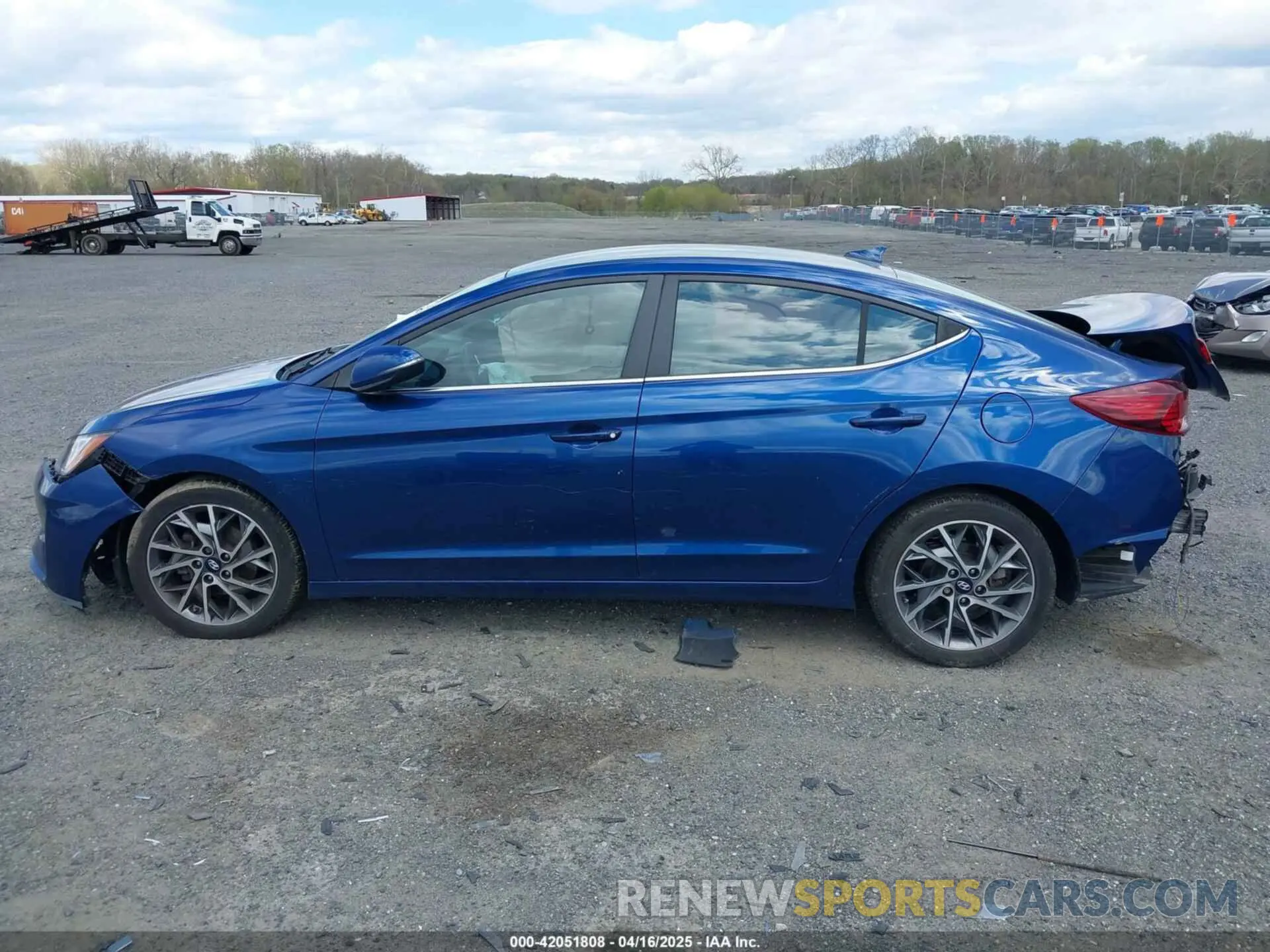 15 fotografías del automóvil dañado 5NPD84LFXLH537113 HYUNDAI ELANTRA 2020