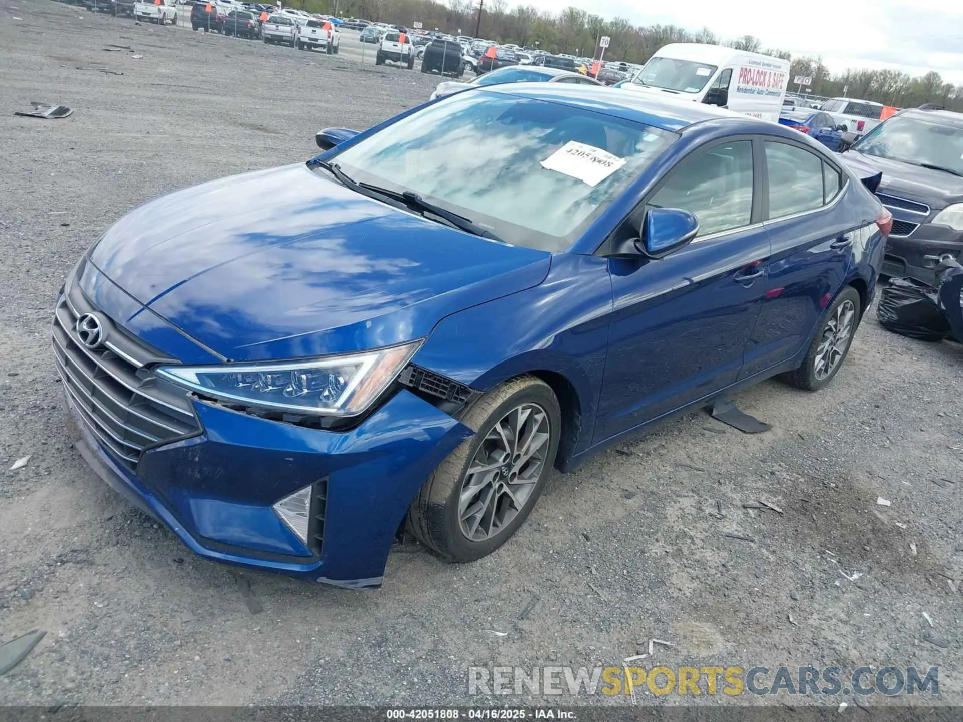 2 fotografías del automóvil dañado 5NPD84LFXLH537113 HYUNDAI ELANTRA 2020