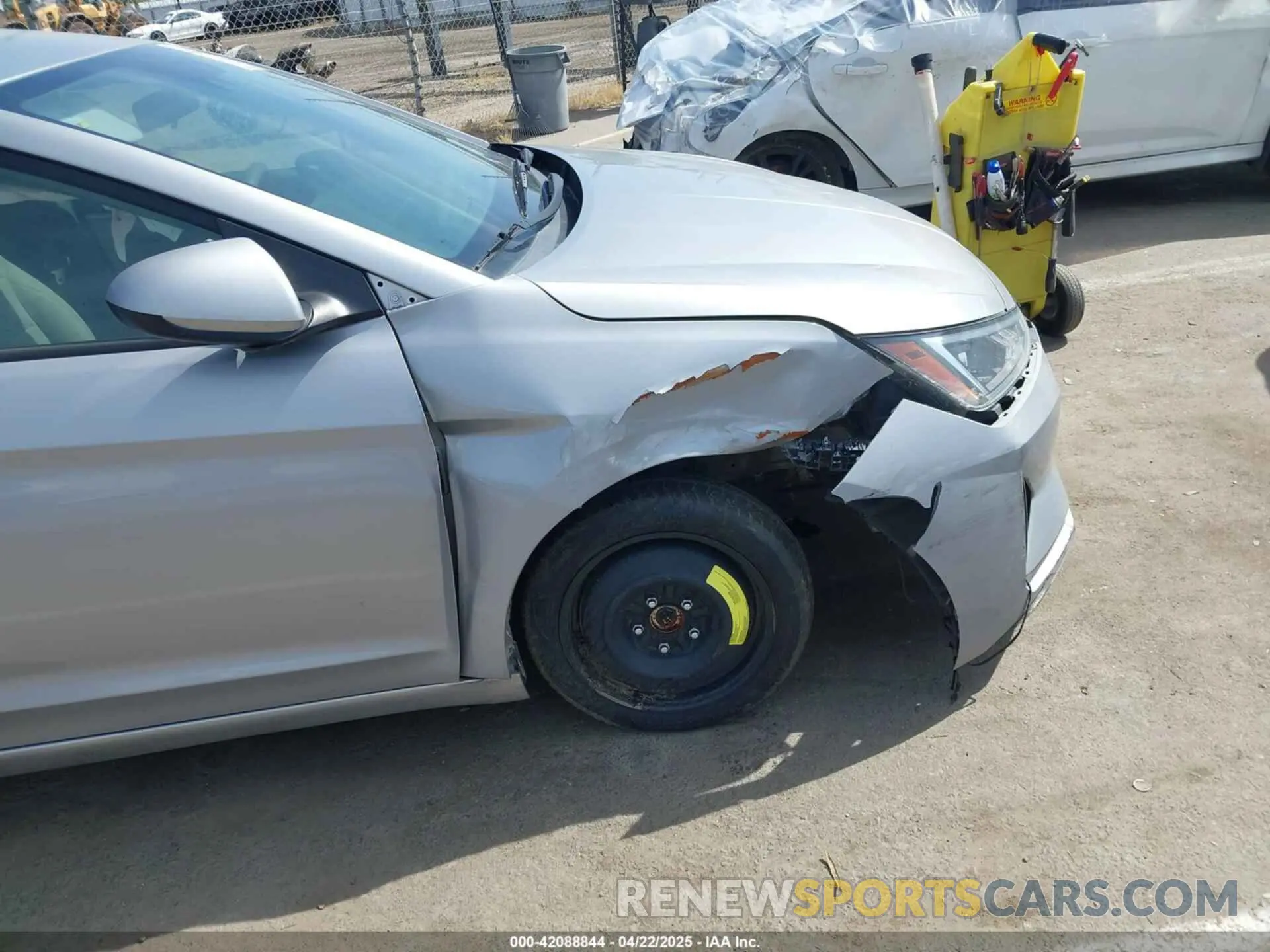 17 fotografías del automóvil dañado 5NPD84LFXLH551559 HYUNDAI ELANTRA 2020