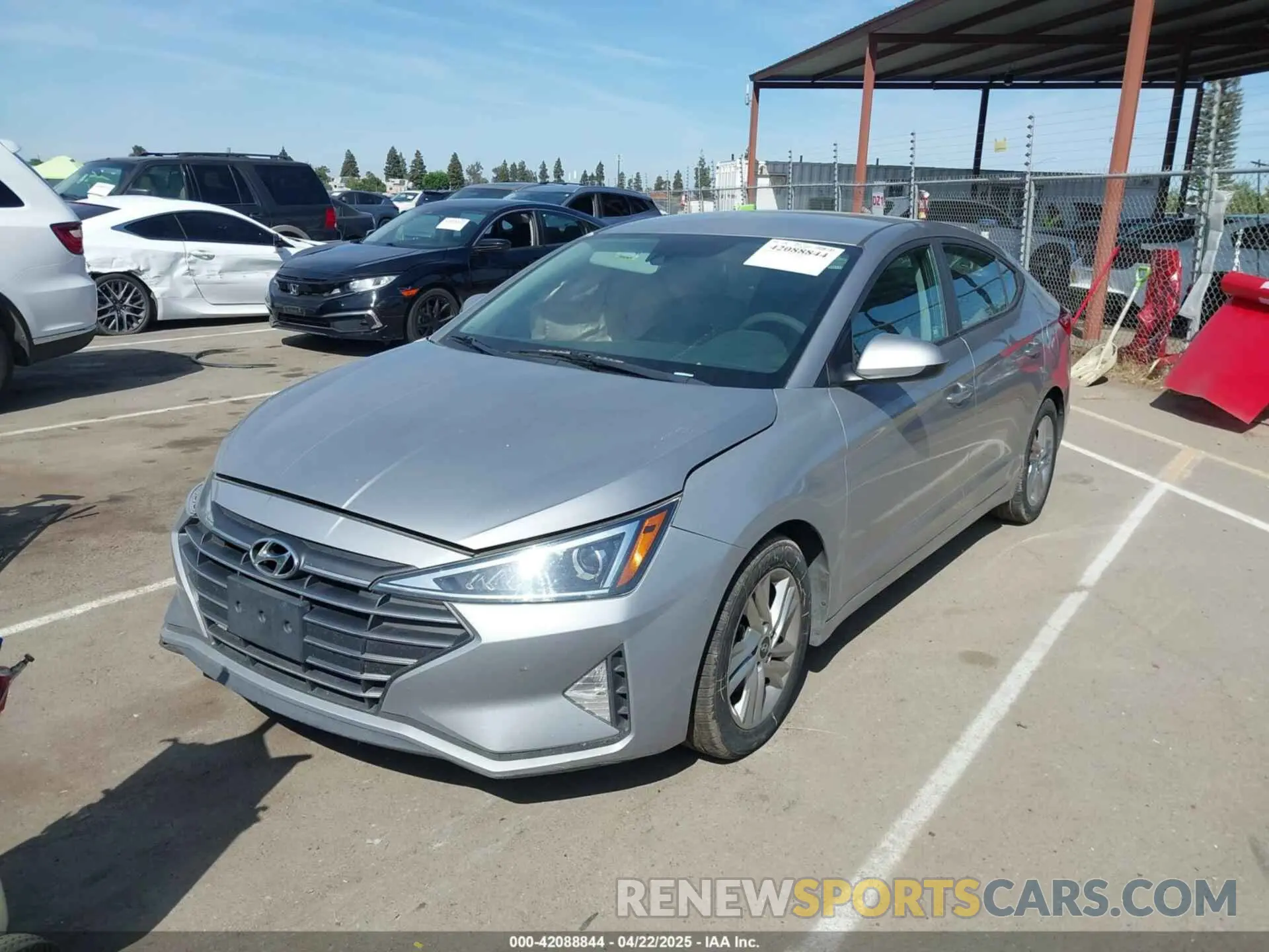 2 fotografías del automóvil dañado 5NPD84LFXLH551559 HYUNDAI ELANTRA 2020