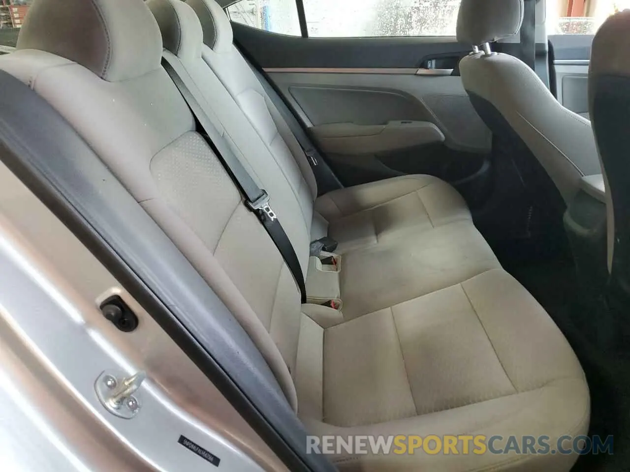 10 fotografías del automóvil dañado 5NPD84LFXLH562366 HYUNDAI ELANTRA 2020