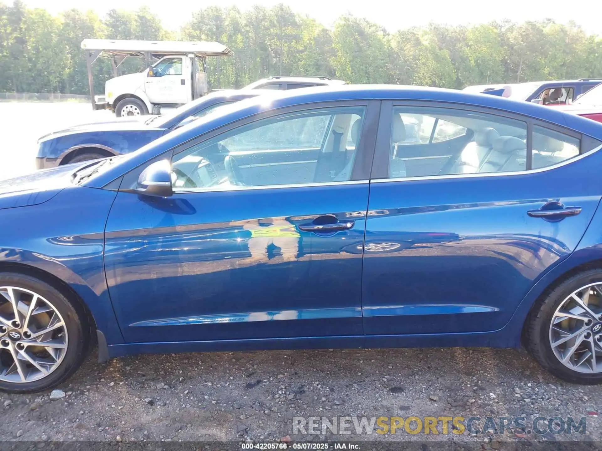 14 fotografías del automóvil dañado 5NPD84LFXLH566501 HYUNDAI ELANTRA 2020