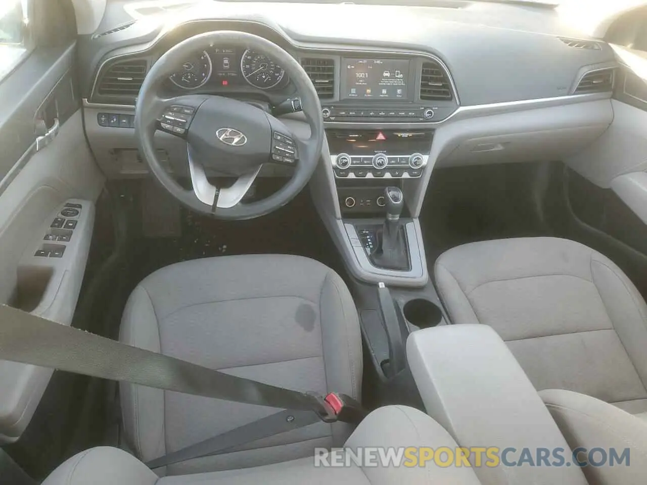 8 fotografías del automóvil dañado 5NPD84LFXLH569981 HYUNDAI ELANTRA 2020