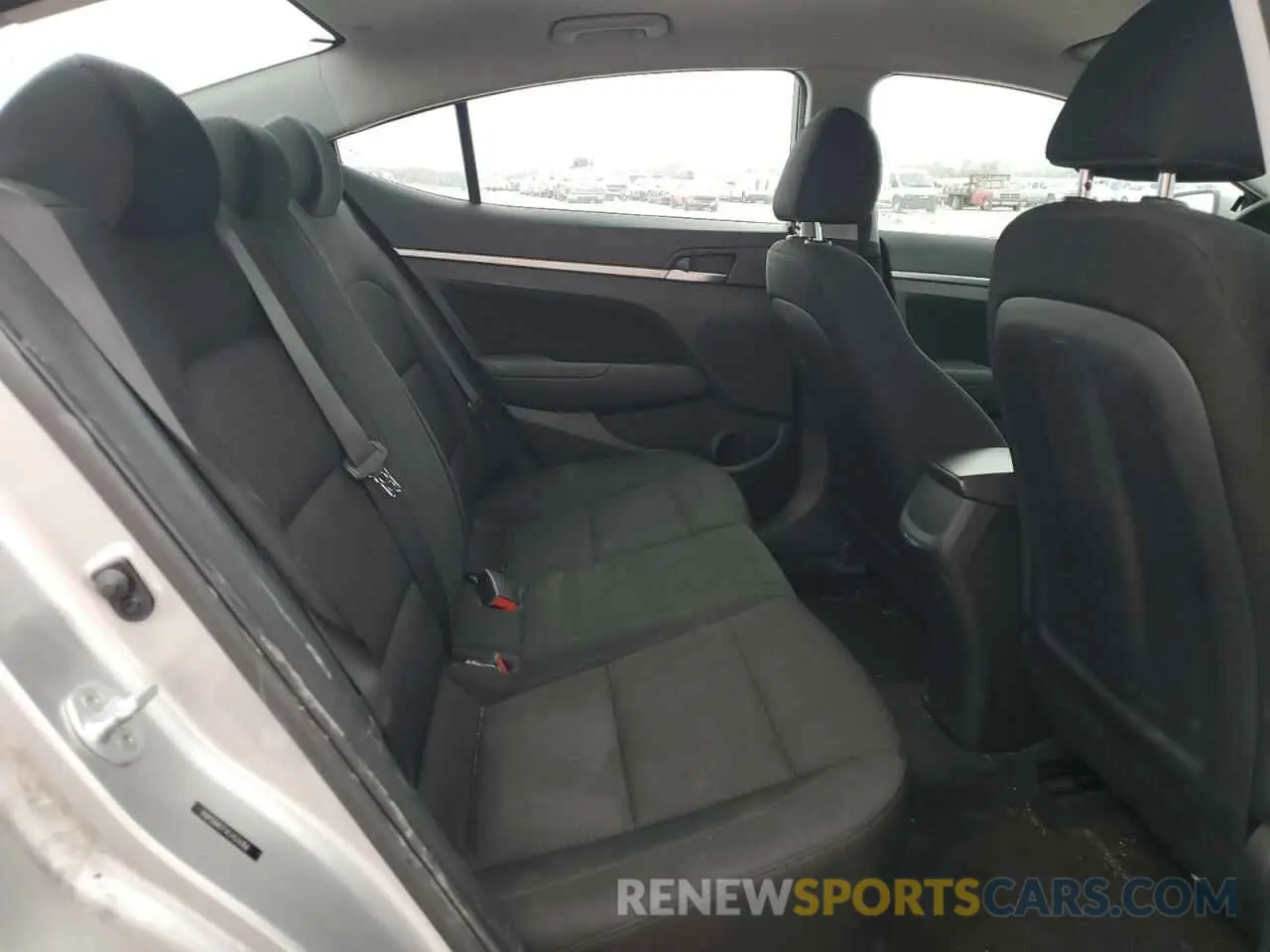 10 fotografías del automóvil dañado 5NPD84LFXLH576106 HYUNDAI ELANTRA 2020