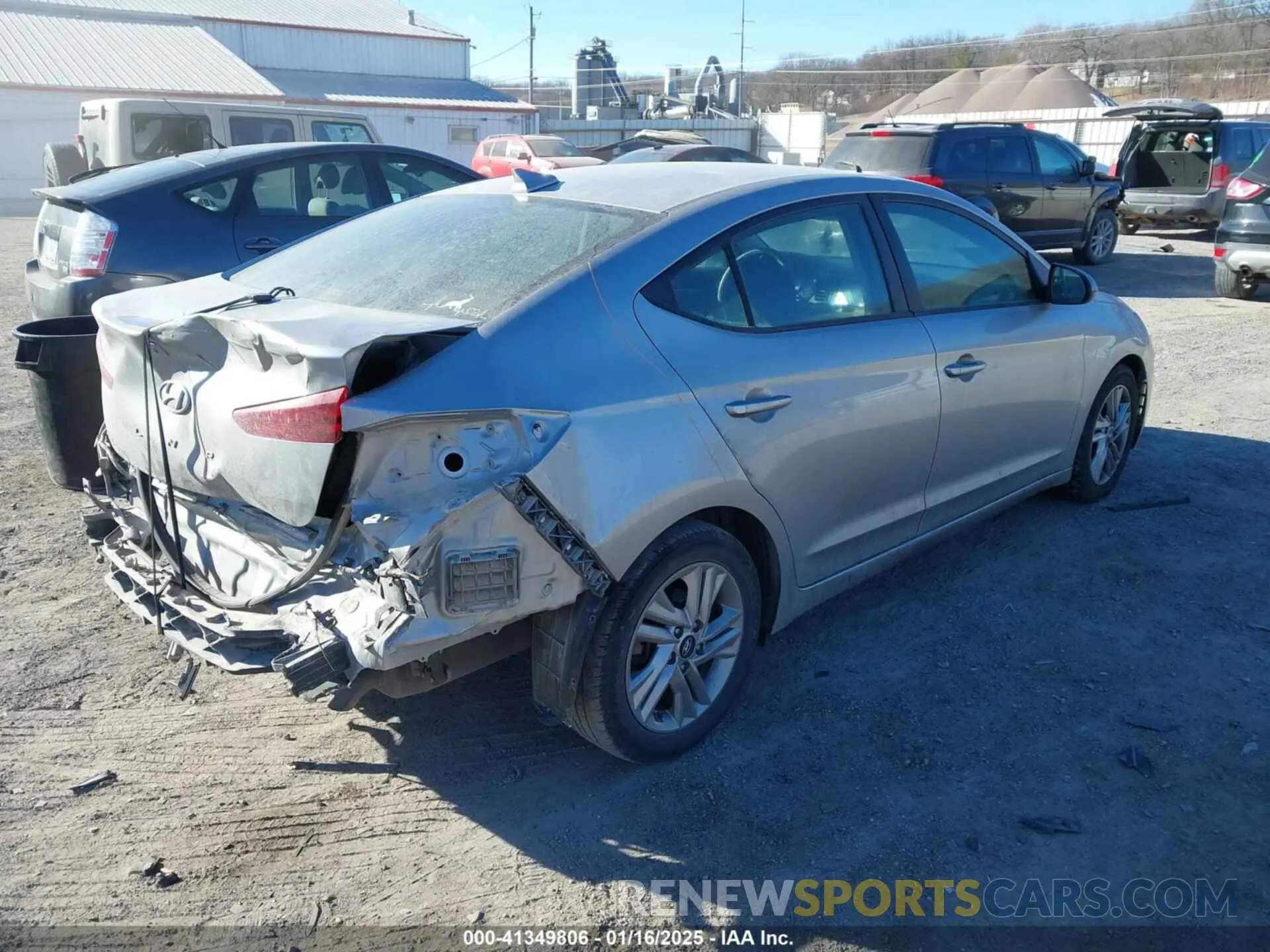 4 fotografías del automóvil dañado 5NPD84LFXLH580401 HYUNDAI ELANTRA 2020