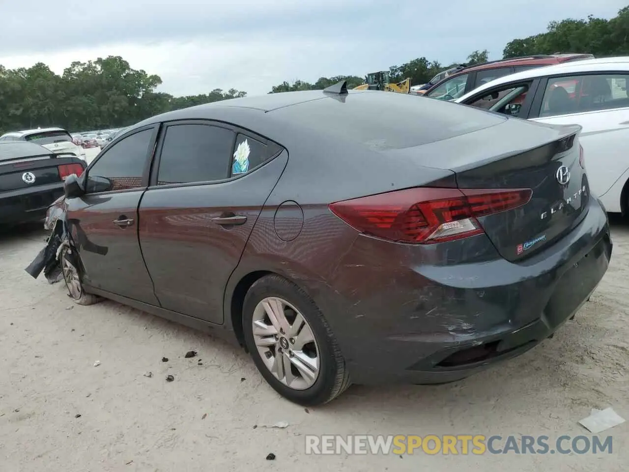 2 fotografías del automóvil dañado 5NPD84LFXLH583511 HYUNDAI ELANTRA 2020