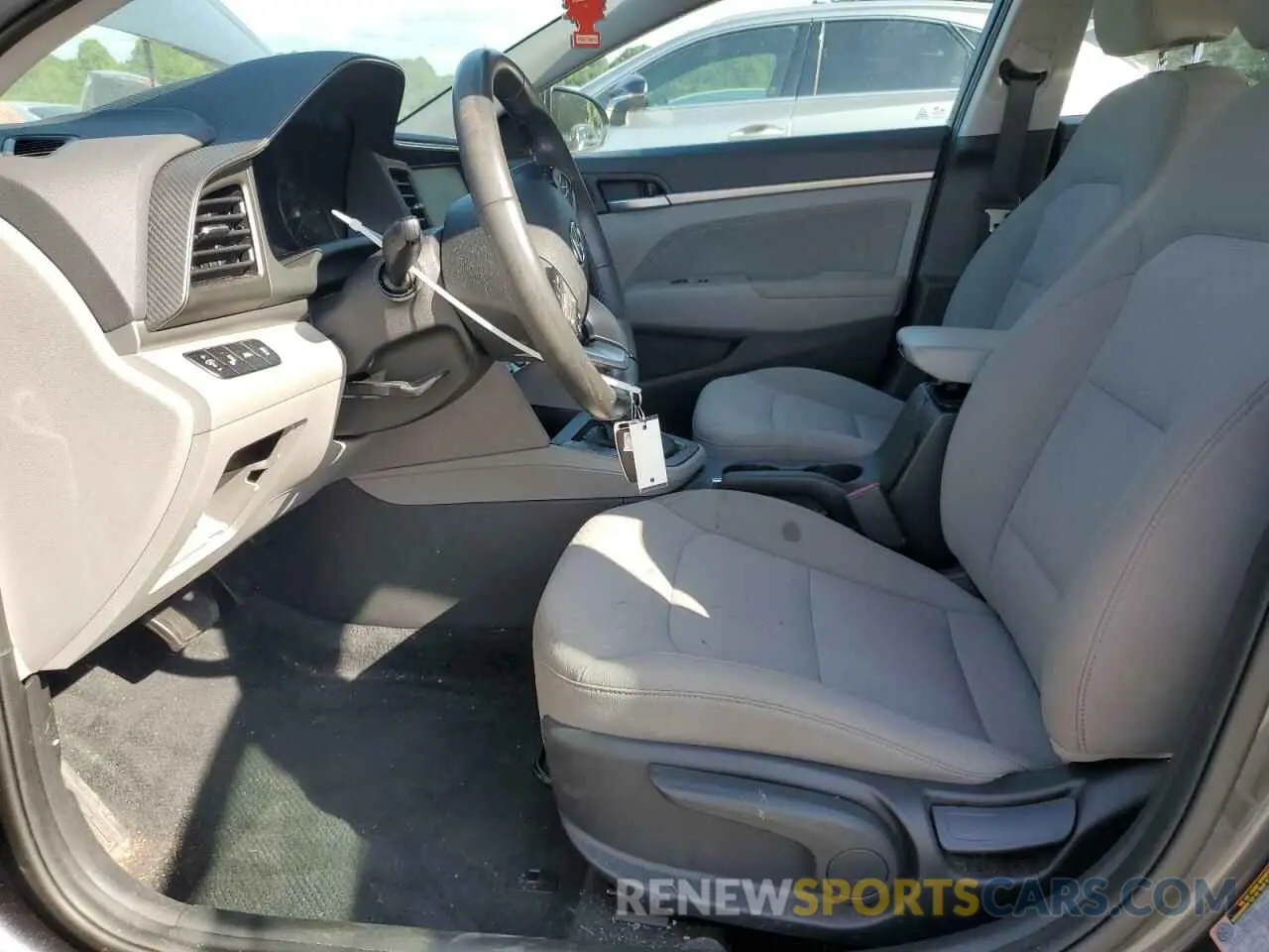 7 fotografías del automóvil dañado 5NPD84LFXLH618452 HYUNDAI ELANTRA 2020