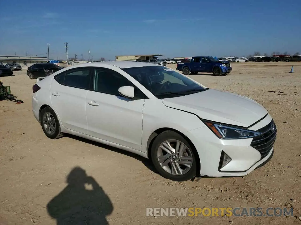 4 fotografías del automóvil dañado 5NPD84LFXLH629810 HYUNDAI ELANTRA 2020