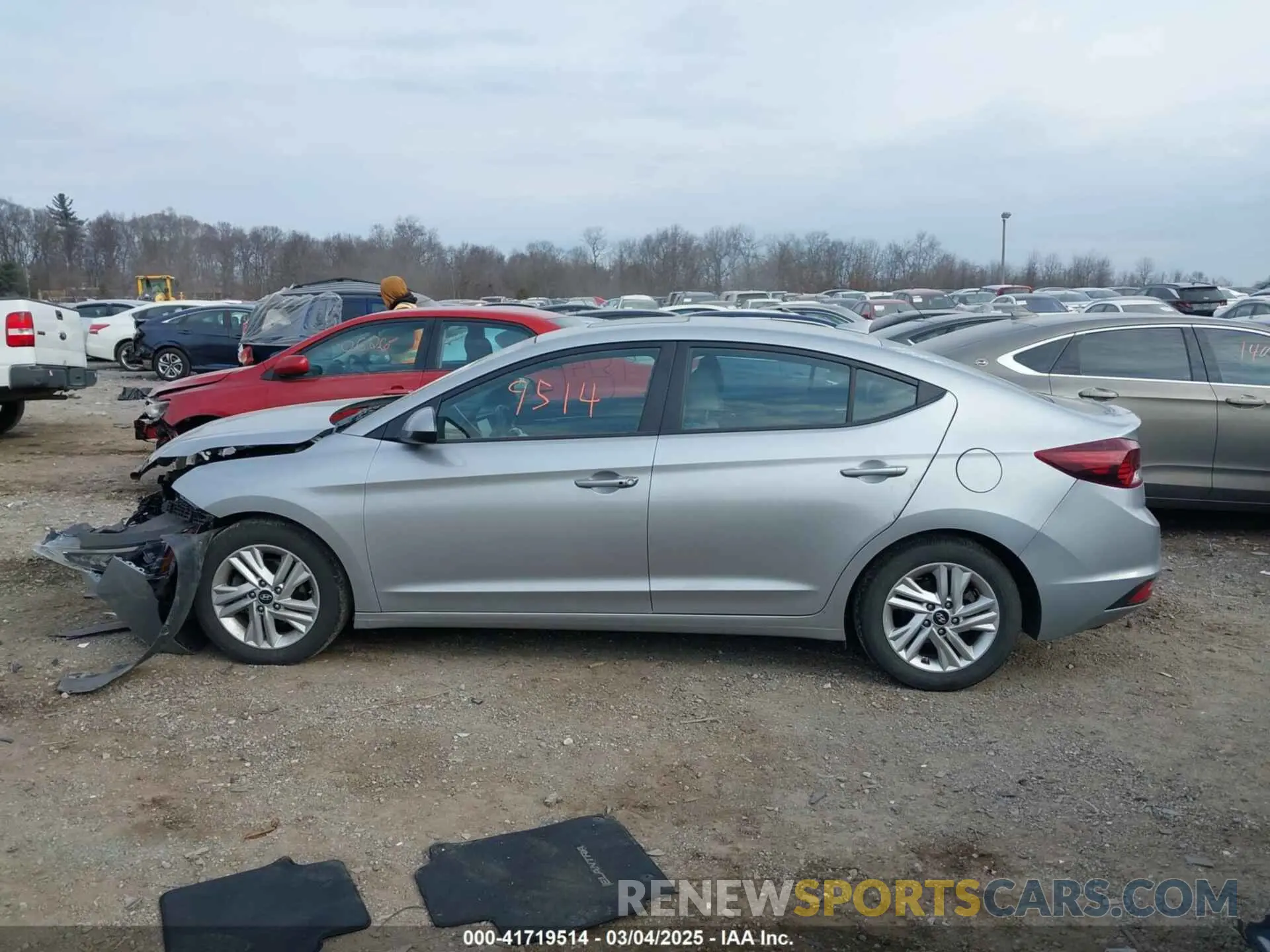 14 fotografías del automóvil dañado 5NPD84LFXLH631086 HYUNDAI ELANTRA 2020