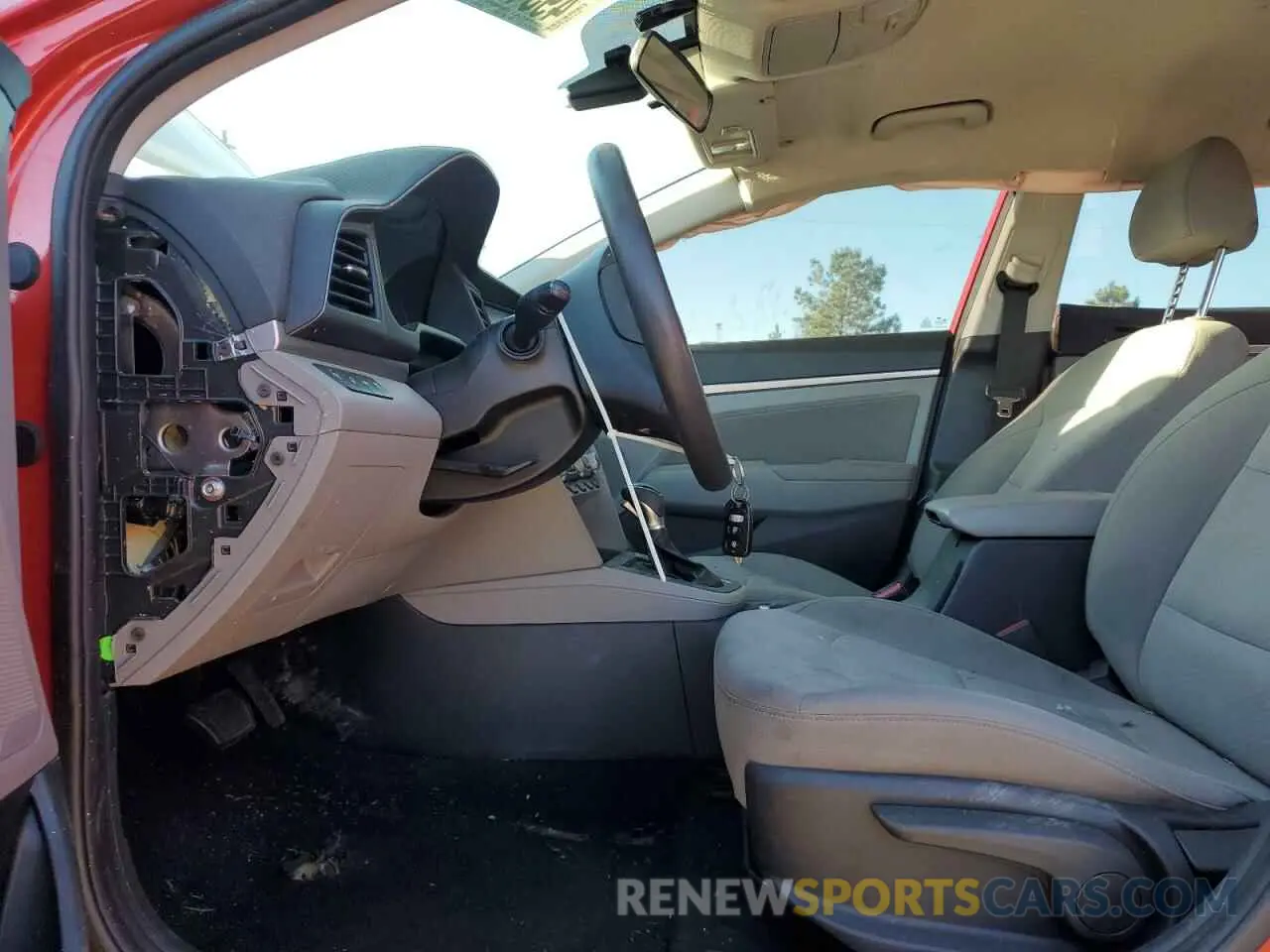 7 fotografías del automóvil dañado 5NPD84LFXLH631427 HYUNDAI ELANTRA 2020
