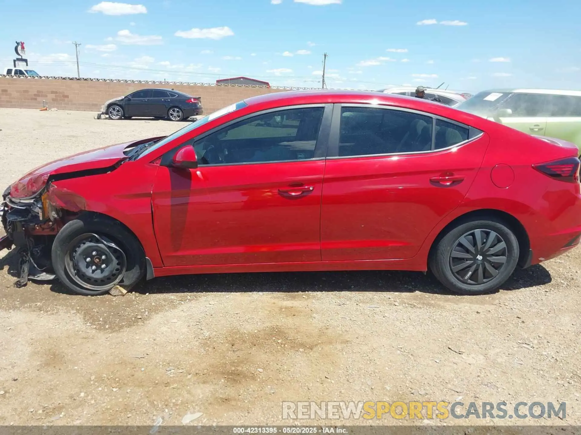 14 fotografías del automóvil dañado KMHD74LF0LU091896 HYUNDAI ELANTRA 2020