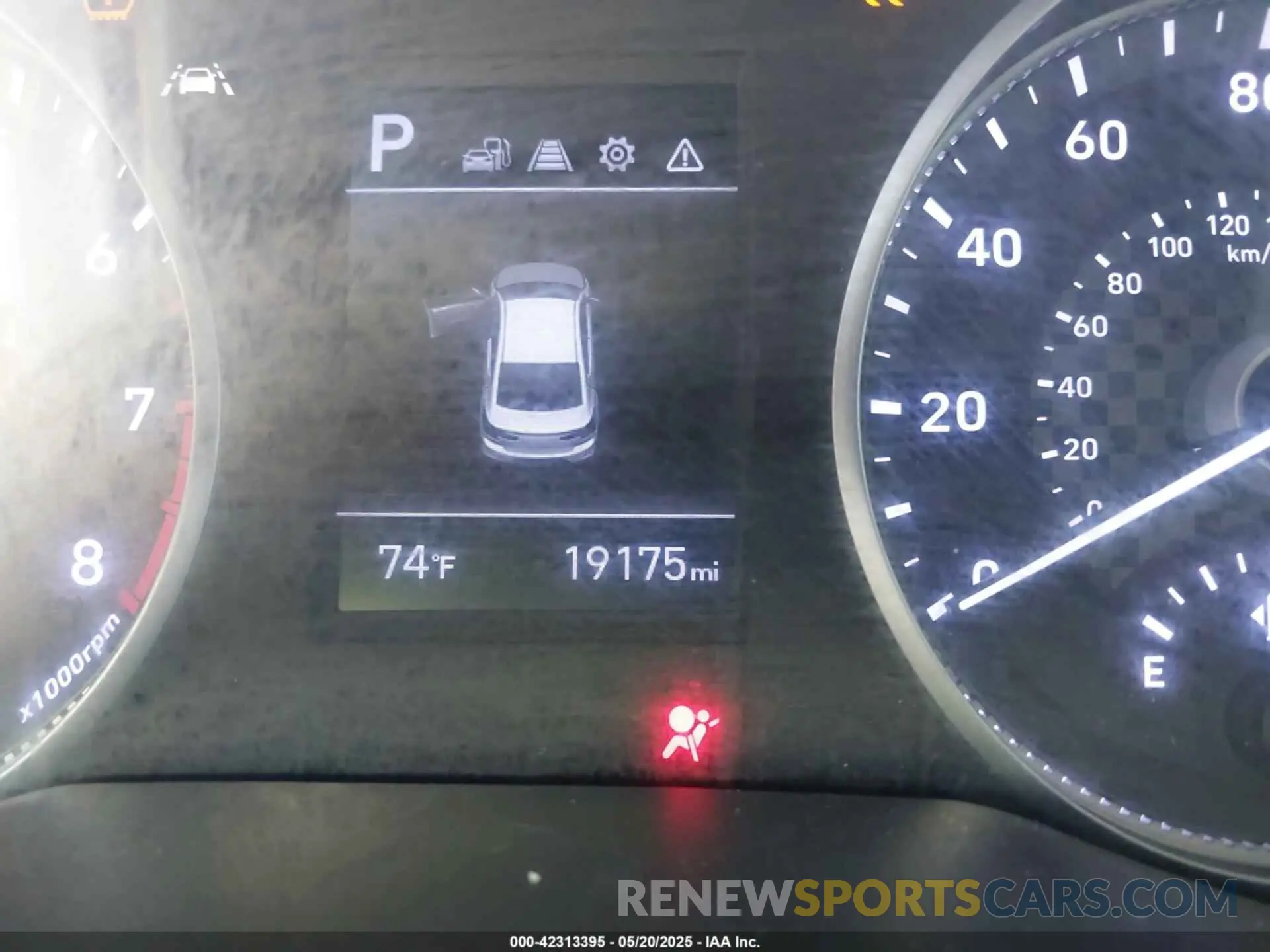 15 fotografías del automóvil dañado KMHD74LF0LU091896 HYUNDAI ELANTRA 2020