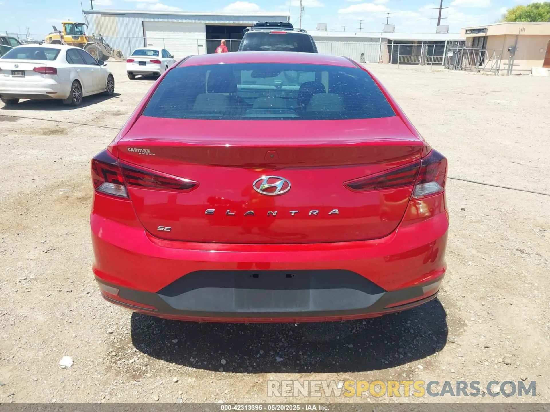 16 fotografías del automóvil dañado KMHD74LF0LU091896 HYUNDAI ELANTRA 2020