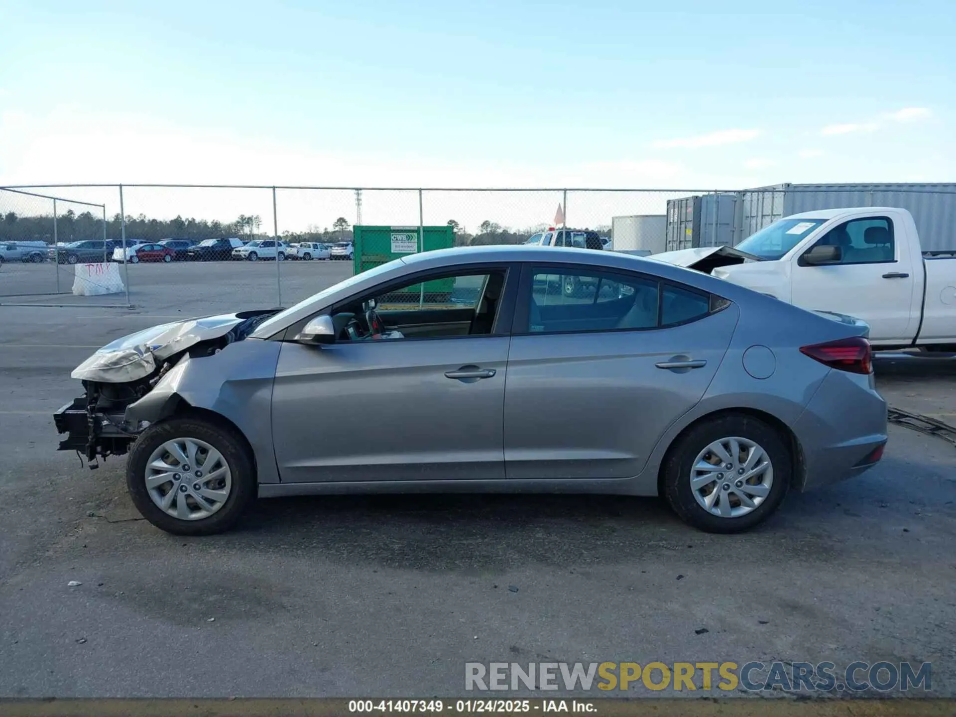 14 fotografías del automóvil dañado KMHD74LF0LU915539 HYUNDAI ELANTRA 2020