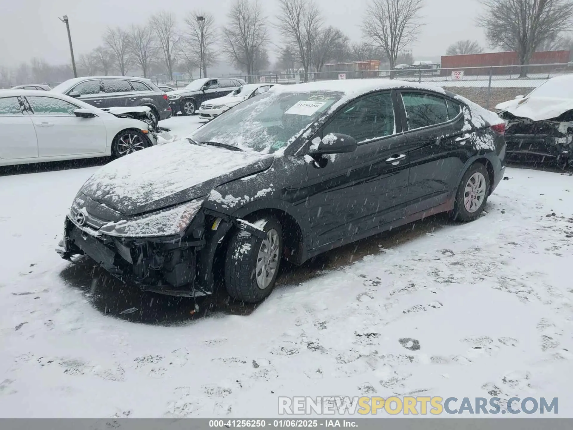 2 fotografías del automóvil dañado KMHD74LF1LU062892 HYUNDAI ELANTRA 2020