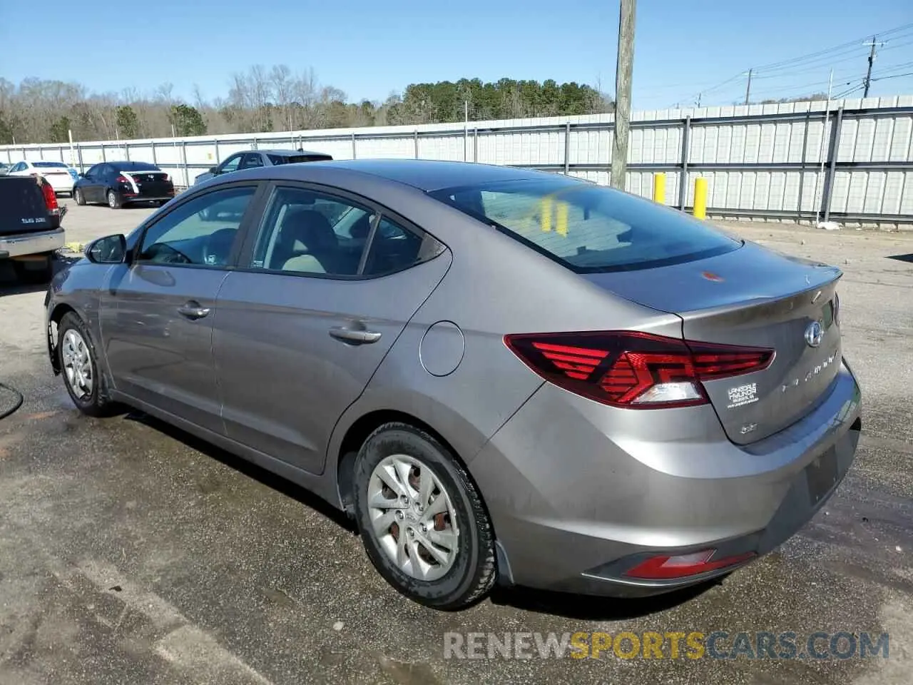 2 fotografías del automóvil dañado KMHD74LF1LU902654 HYUNDAI ELANTRA 2020