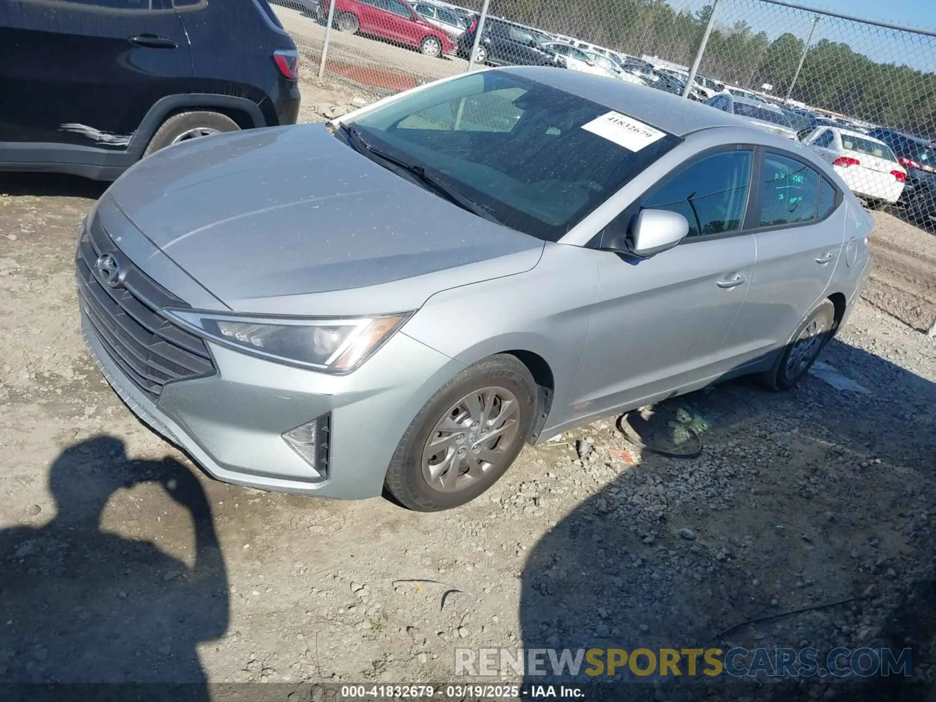 2 fotografías del automóvil dañado KMHD74LF1LU944323 HYUNDAI ELANTRA 2020