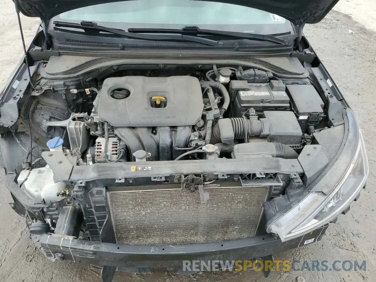 12 fotografías del automóvil dañado KMHD74LF3LU020661 HYUNDAI ELANTRA 2020