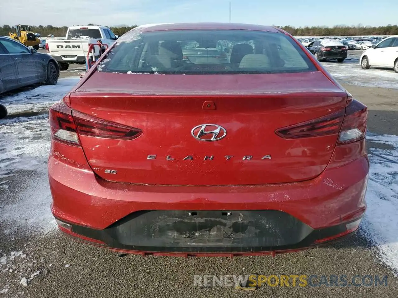 6 fotografías del automóvil dañado KMHD74LF3LU925191 HYUNDAI ELANTRA 2020