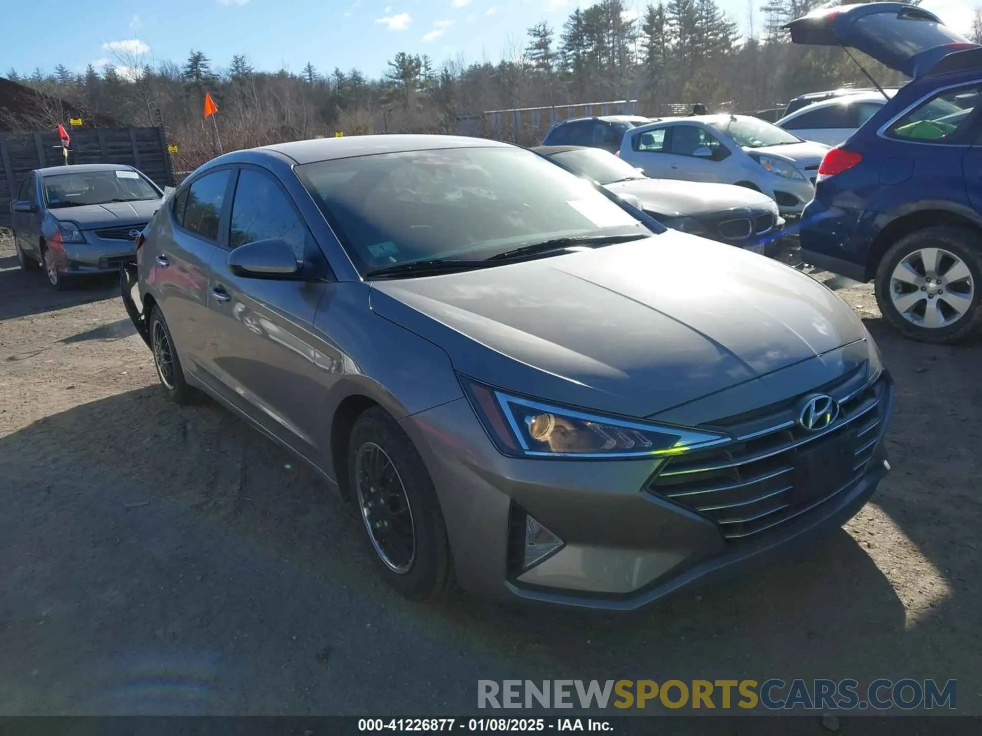 13 fotografías del automóvil dañado KMHD74LF4LU092744 HYUNDAI ELANTRA 2020