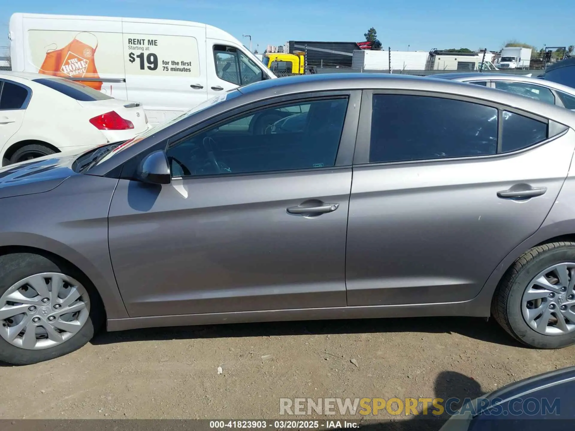 15 fotografías del automóvil dañado KMHD74LF4LU905869 HYUNDAI ELANTRA 2020