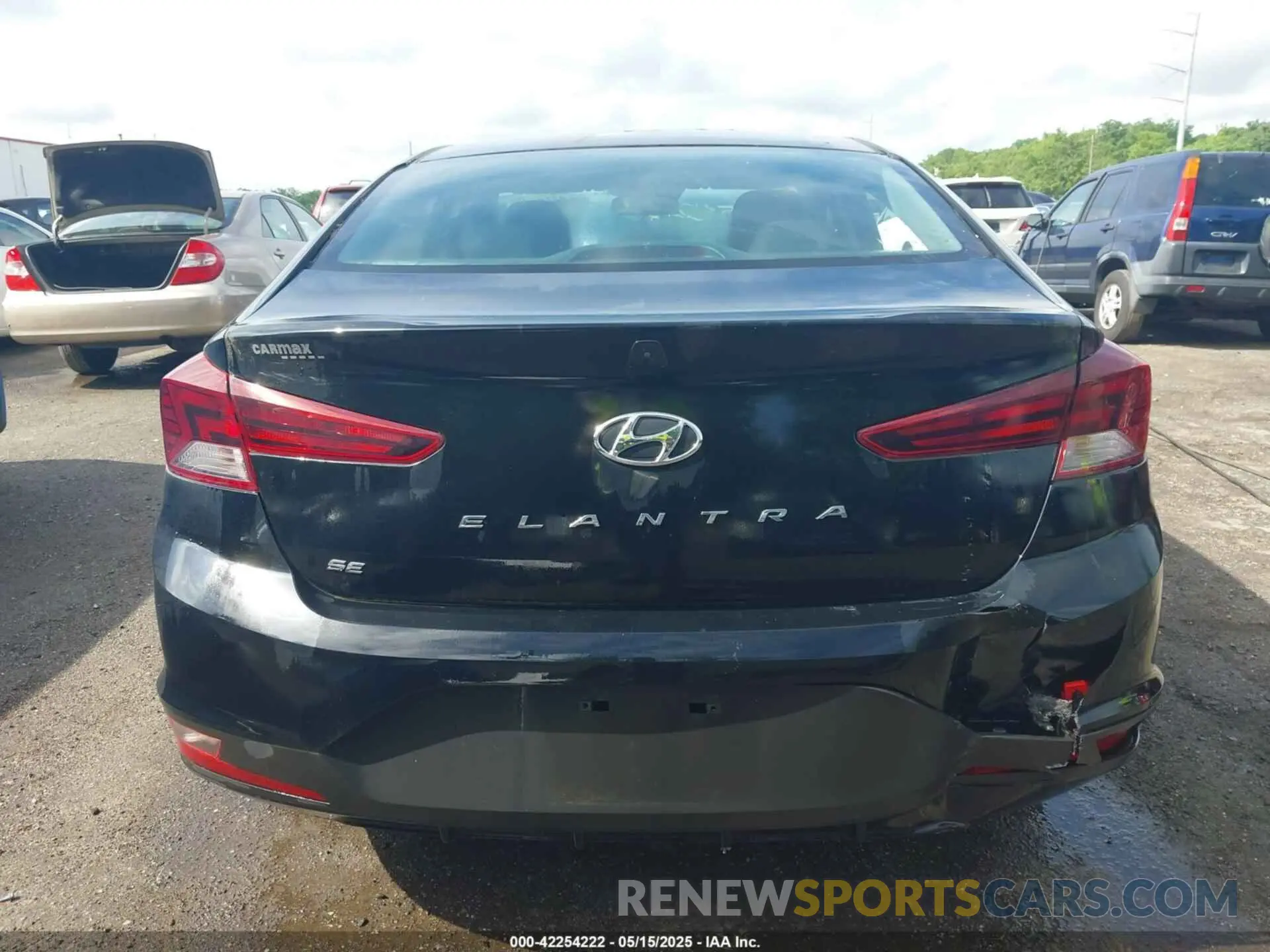 15 fotografías del automóvil dañado KMHD74LF4LU928830 HYUNDAI ELANTRA 2020