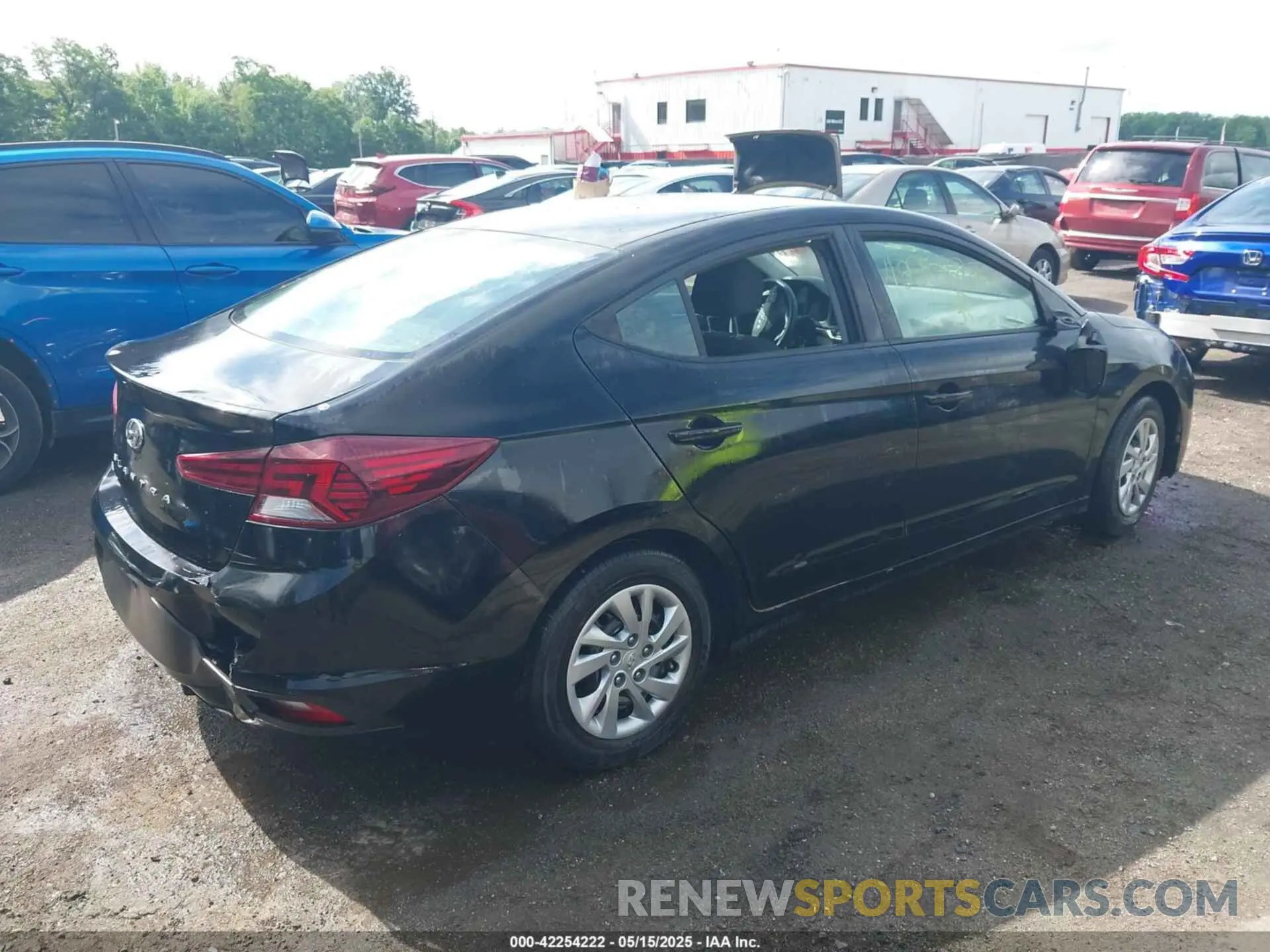 4 fotografías del automóvil dañado KMHD74LF4LU928830 HYUNDAI ELANTRA 2020