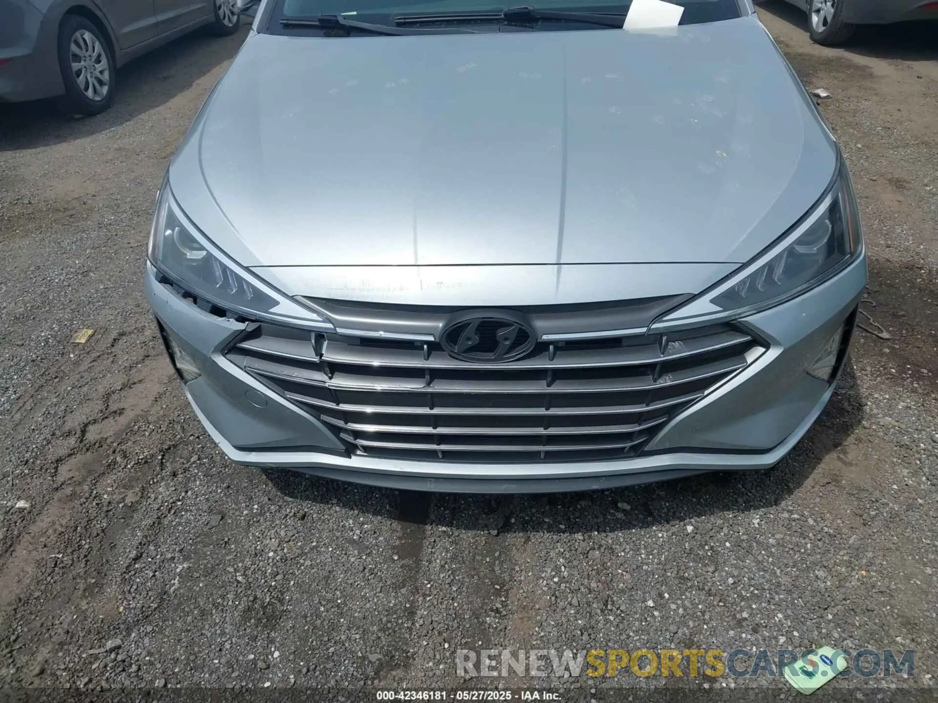 20 fotografías del automóvil dañado KMHD74LF5LU927590 HYUNDAI ELANTRA 2020