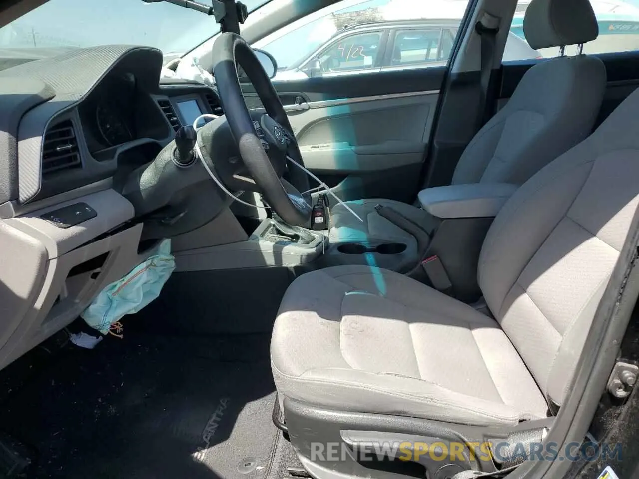 7 fotografías del automóvil dañado KMHD74LF7LU063044 HYUNDAI ELANTRA 2020