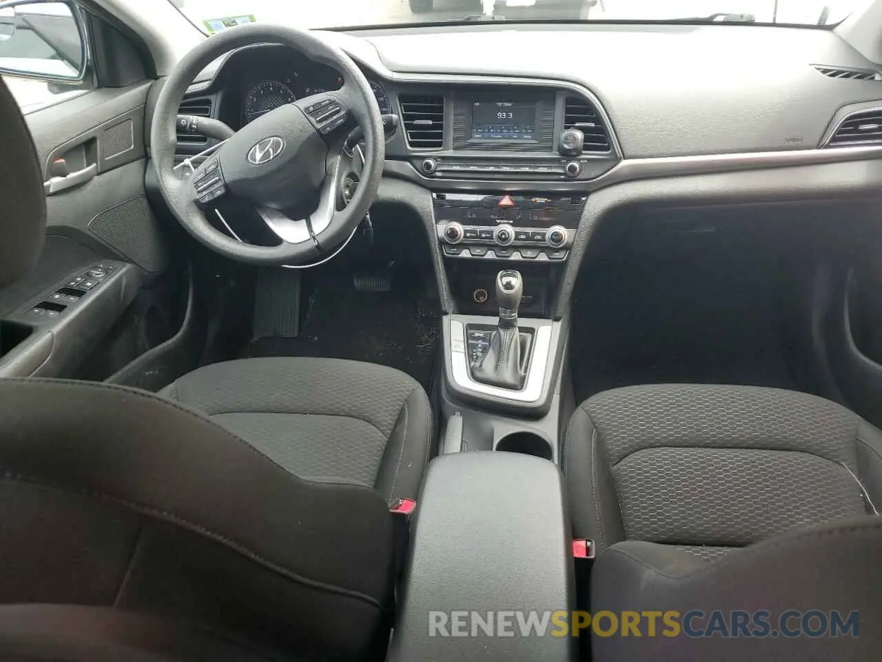 8 fotografías del automóvil dañado KMHD74LF7LU942253 HYUNDAI ELANTRA 2020