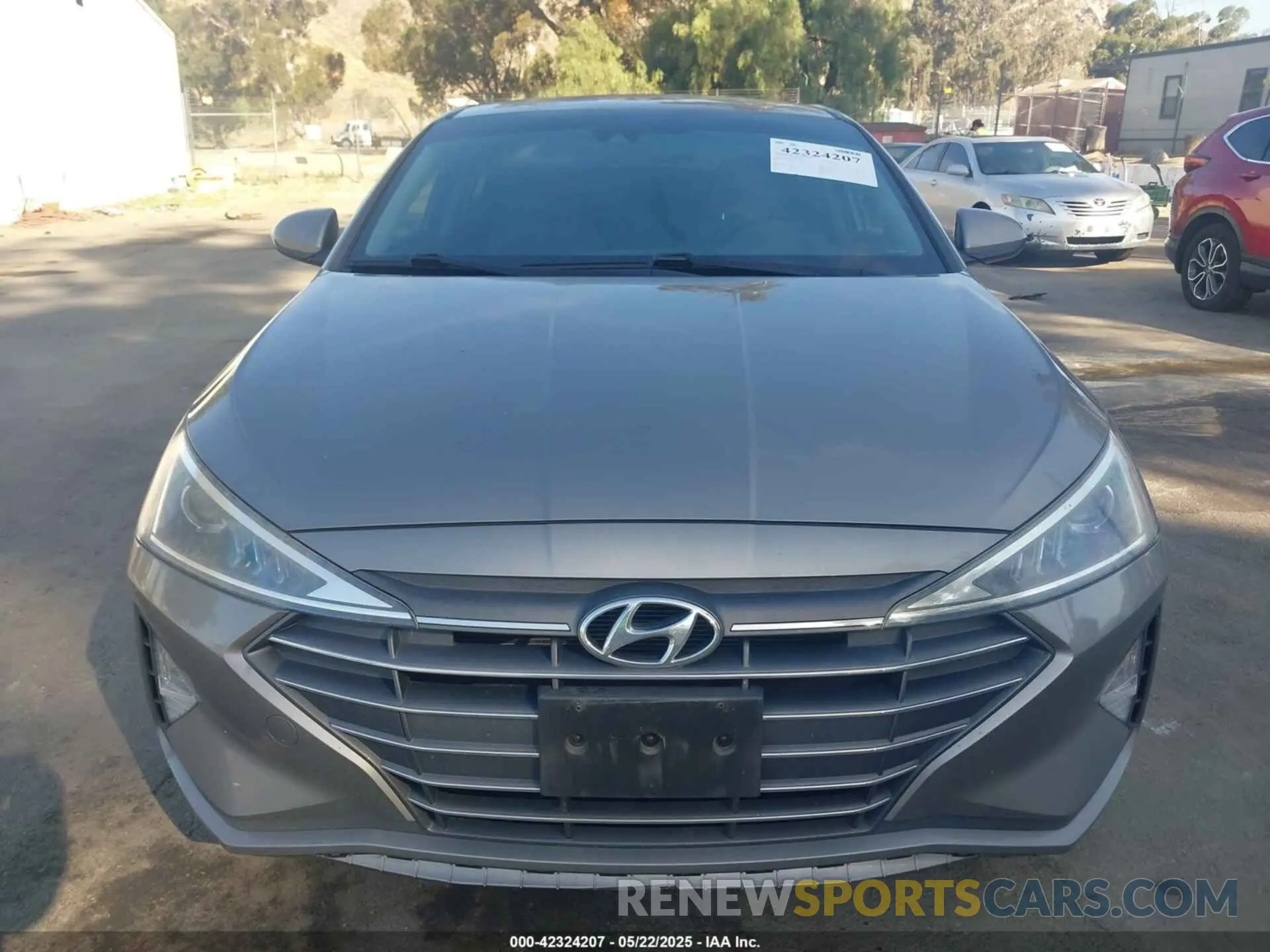 12 fotografías del automóvil dañado KMHD74LF8LU948224 HYUNDAI ELANTRA 2020