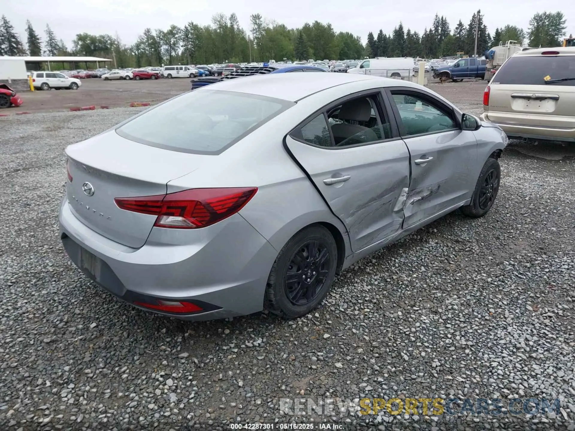 4 fotografías del automóvil dañado KMHD74LFXLU027803 HYUNDAI ELANTRA 2020