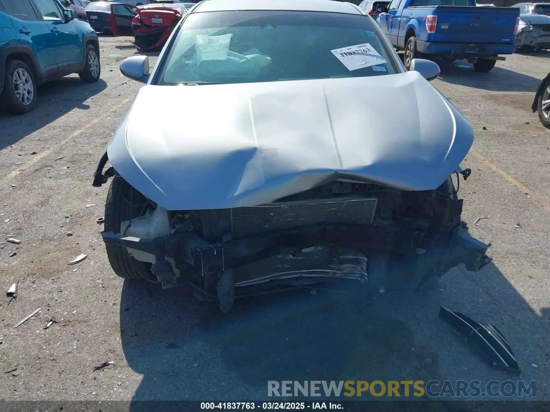 12 fotografías del automóvil dañado KMHD74LFXLU035366 HYUNDAI ELANTRA 2020