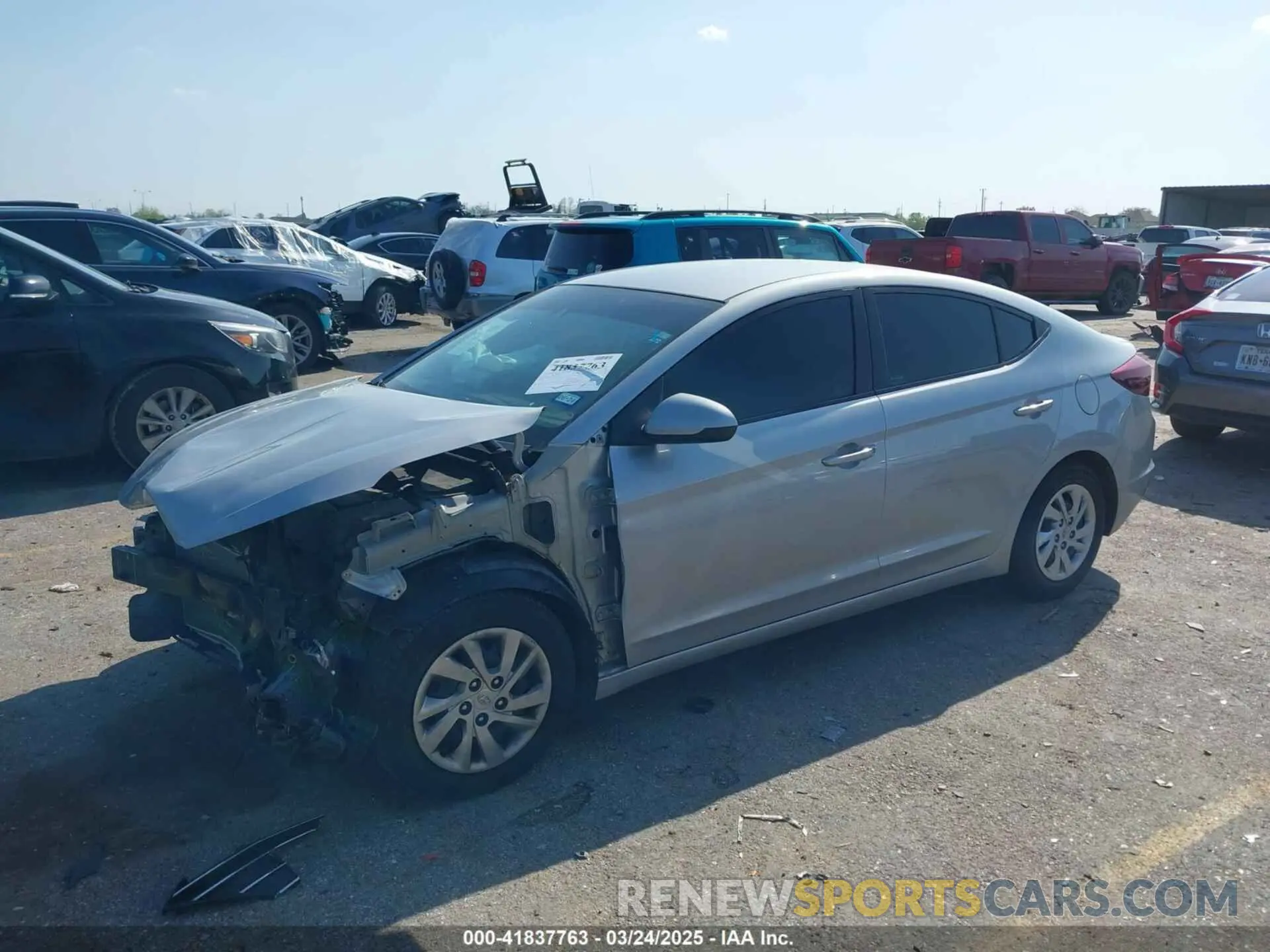 2 fotografías del automóvil dañado KMHD74LFXLU035366 HYUNDAI ELANTRA 2020