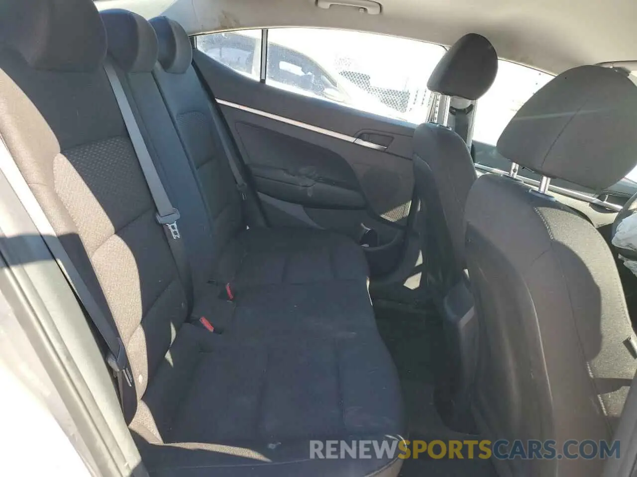 11 fotografías del automóvil dañado KMHD74LFXLU105092 HYUNDAI ELANTRA 2020